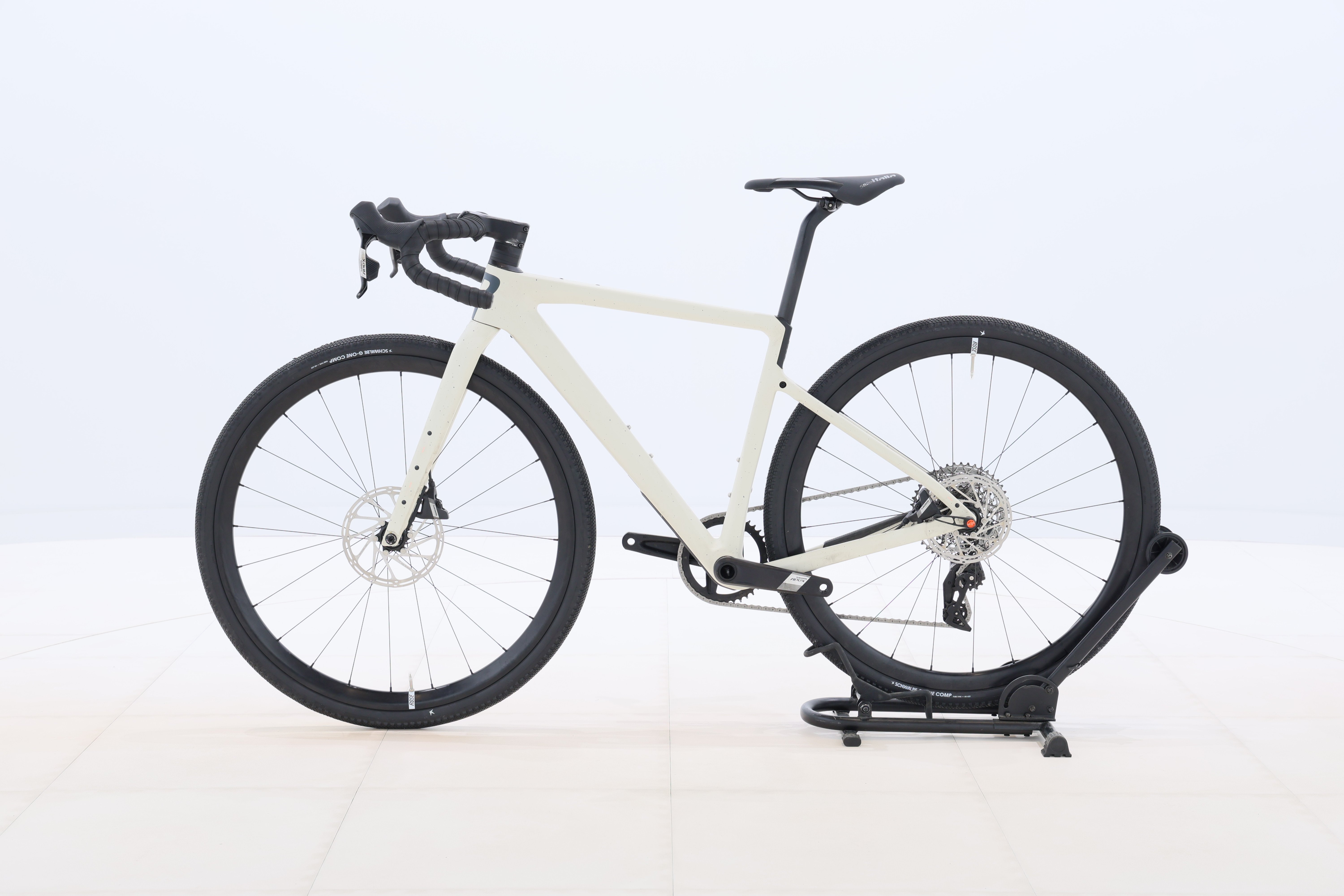 e906fe4d-cdbb-46fb-b360-43923e8cb7fa