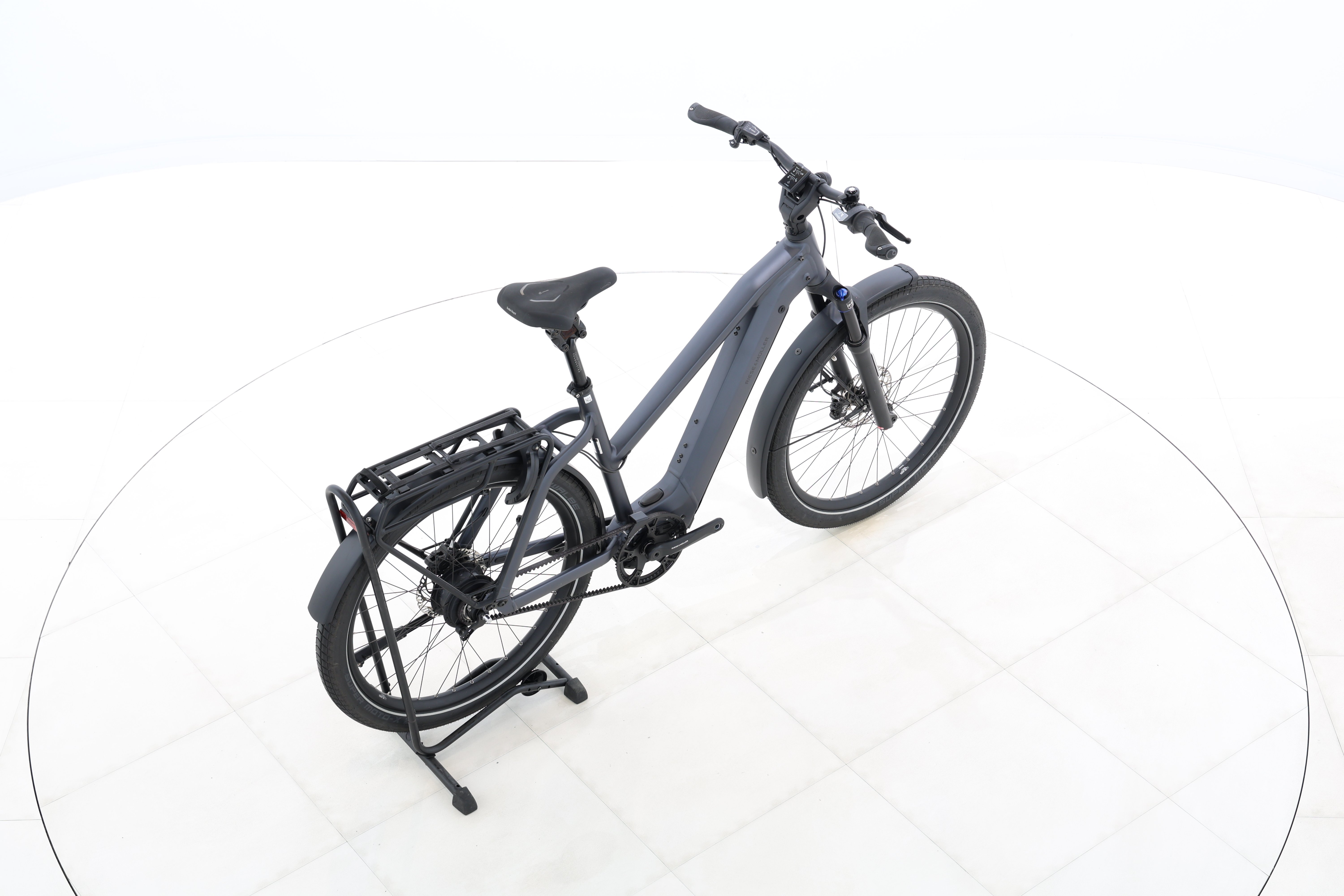 3ac1549e-093f-4a89-af72-249d33d885ba