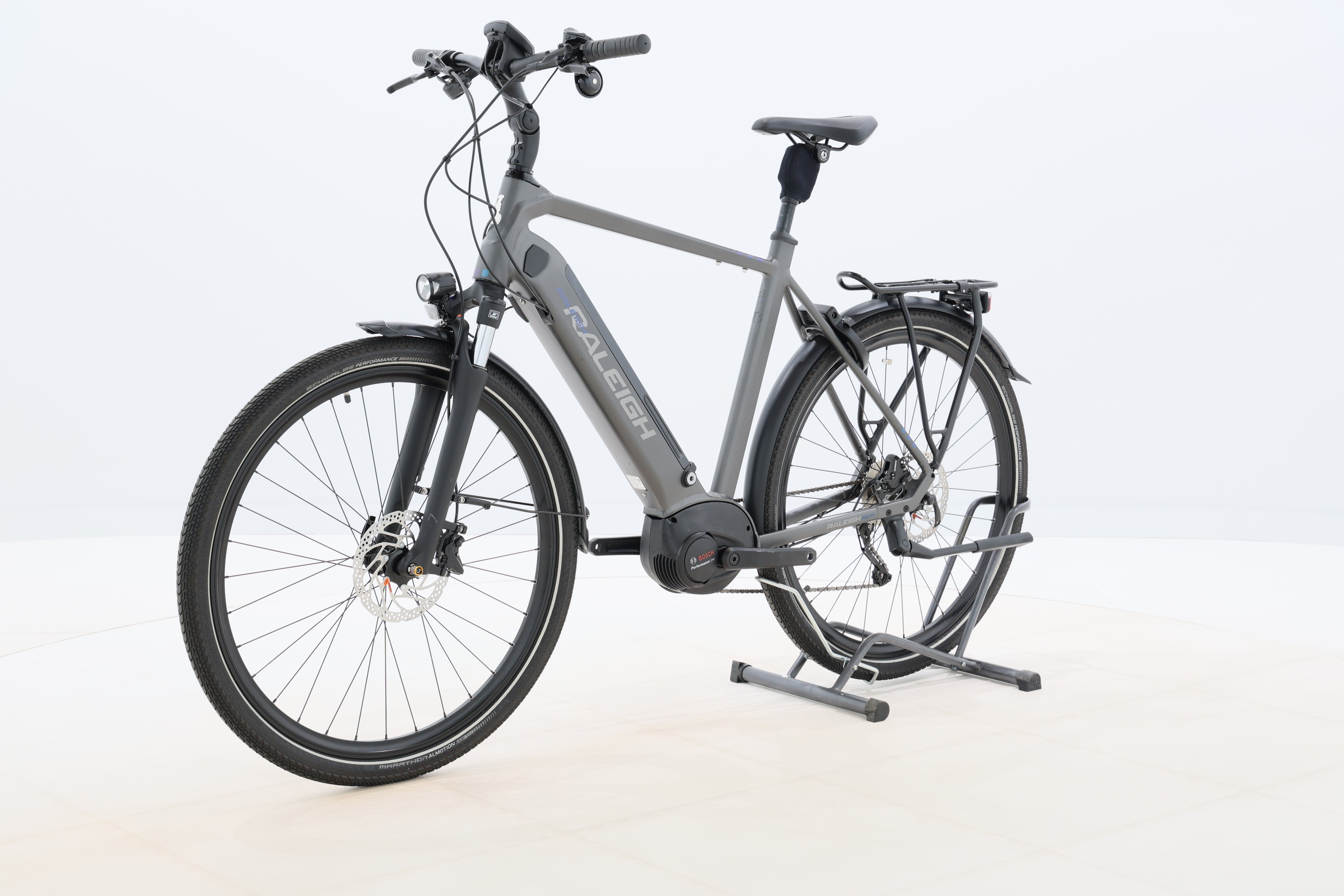 69d23100-74de-43e2-805c-a6950d13f896