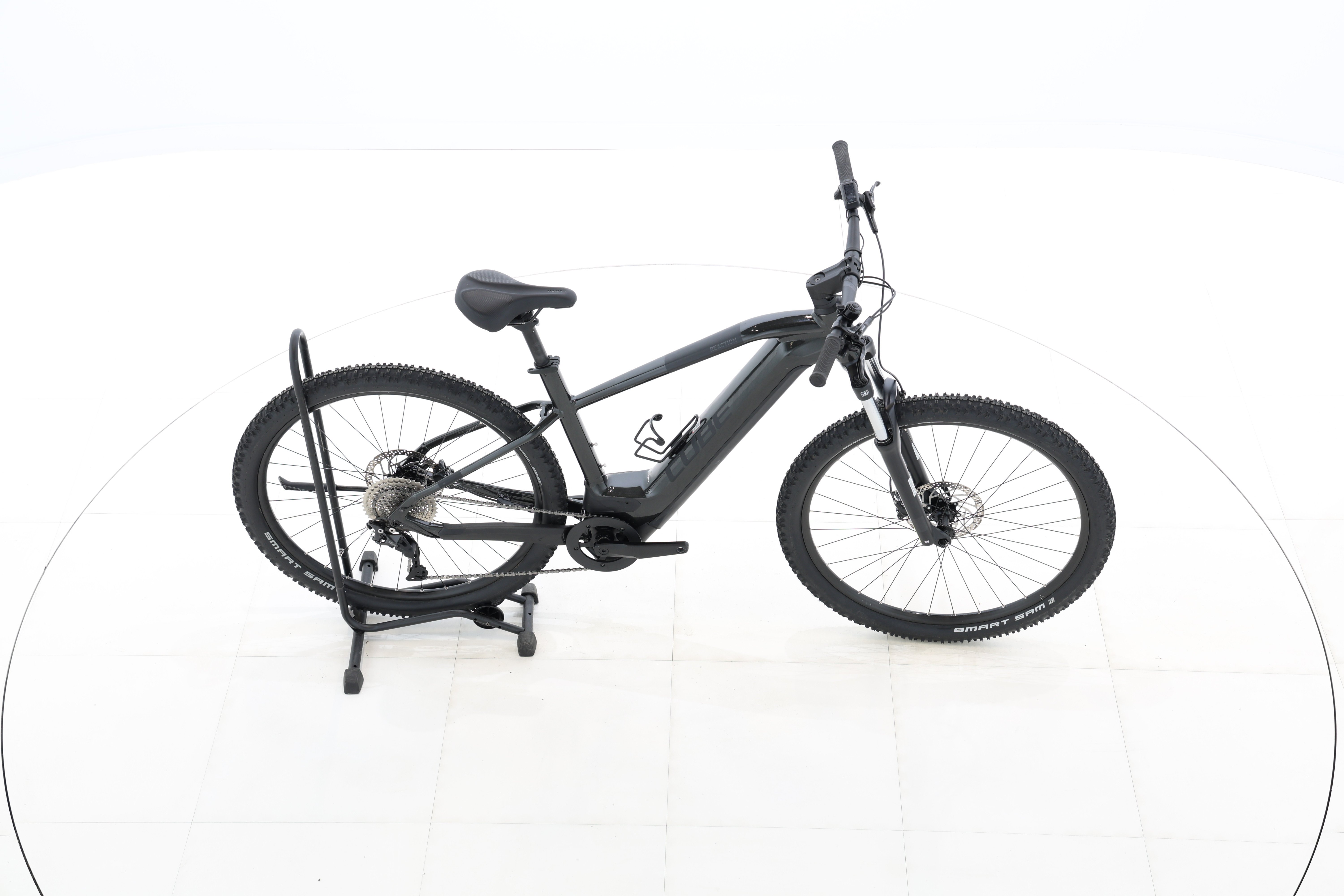 ee0efa12-d907-471c-9a3b-e1fc9815f80f