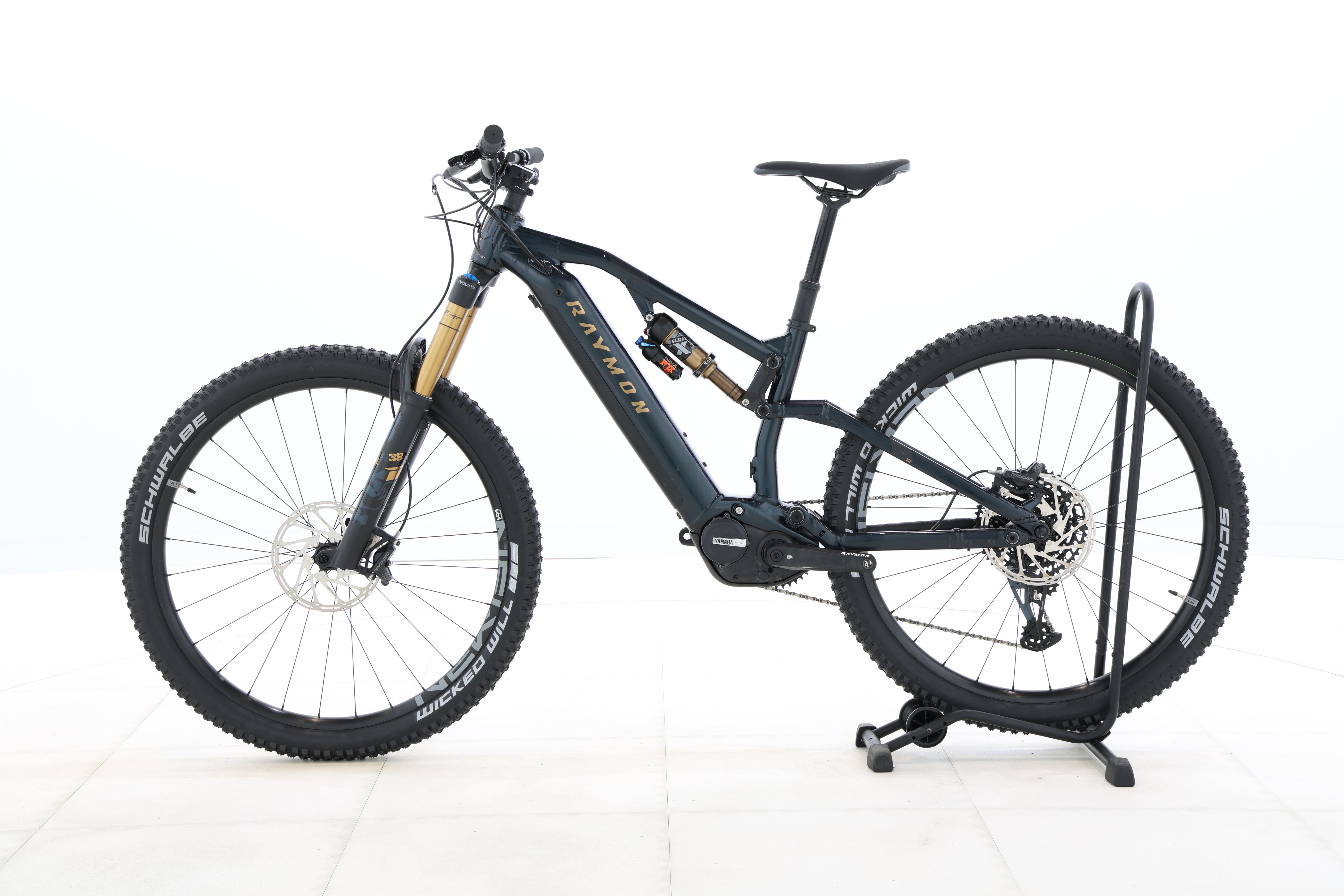 21b715fe-be45-477a-a0f4-62bcbec93431