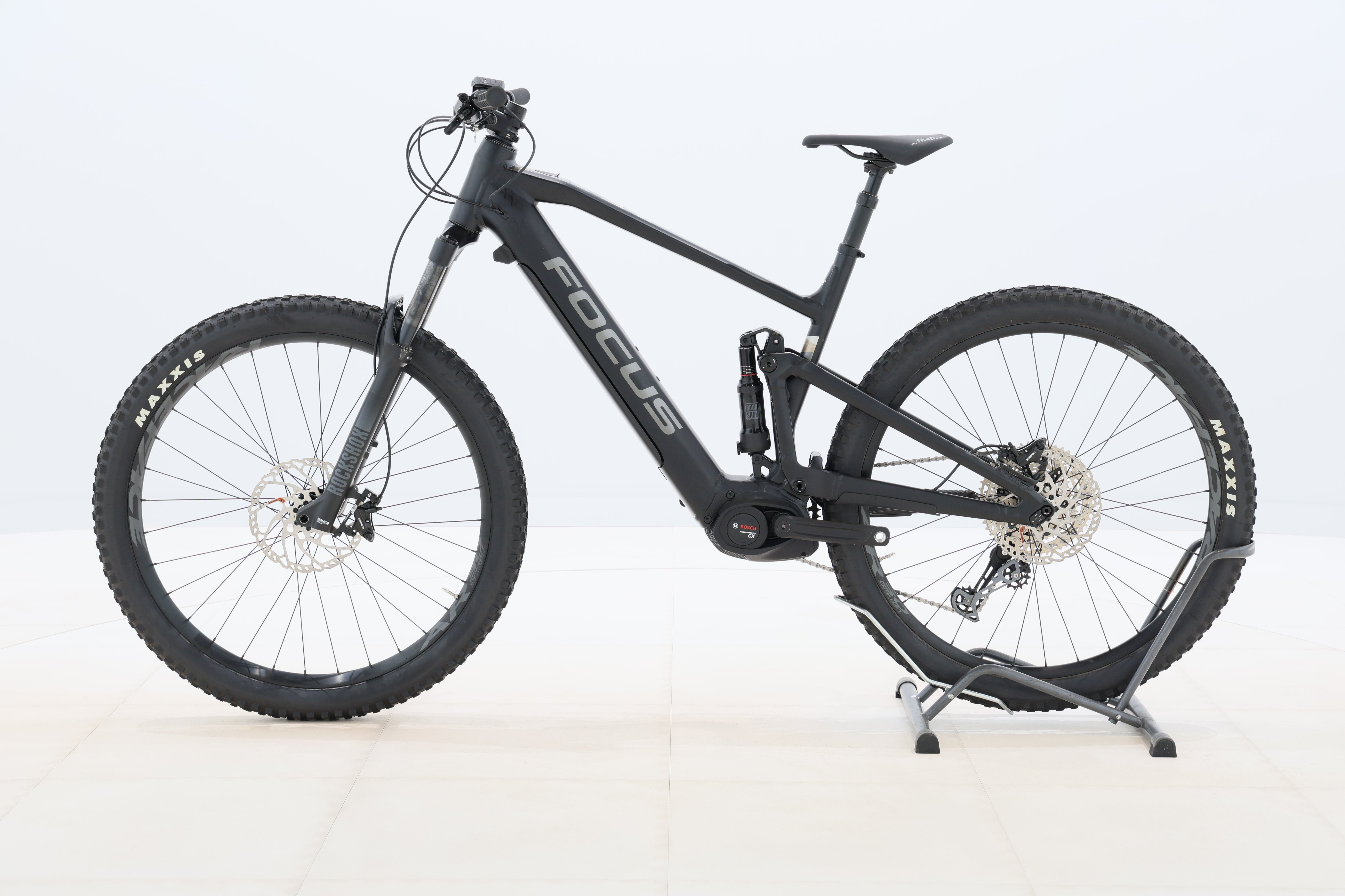 74aabd53-0bf5-43c1-8e7d-38138a1a8123