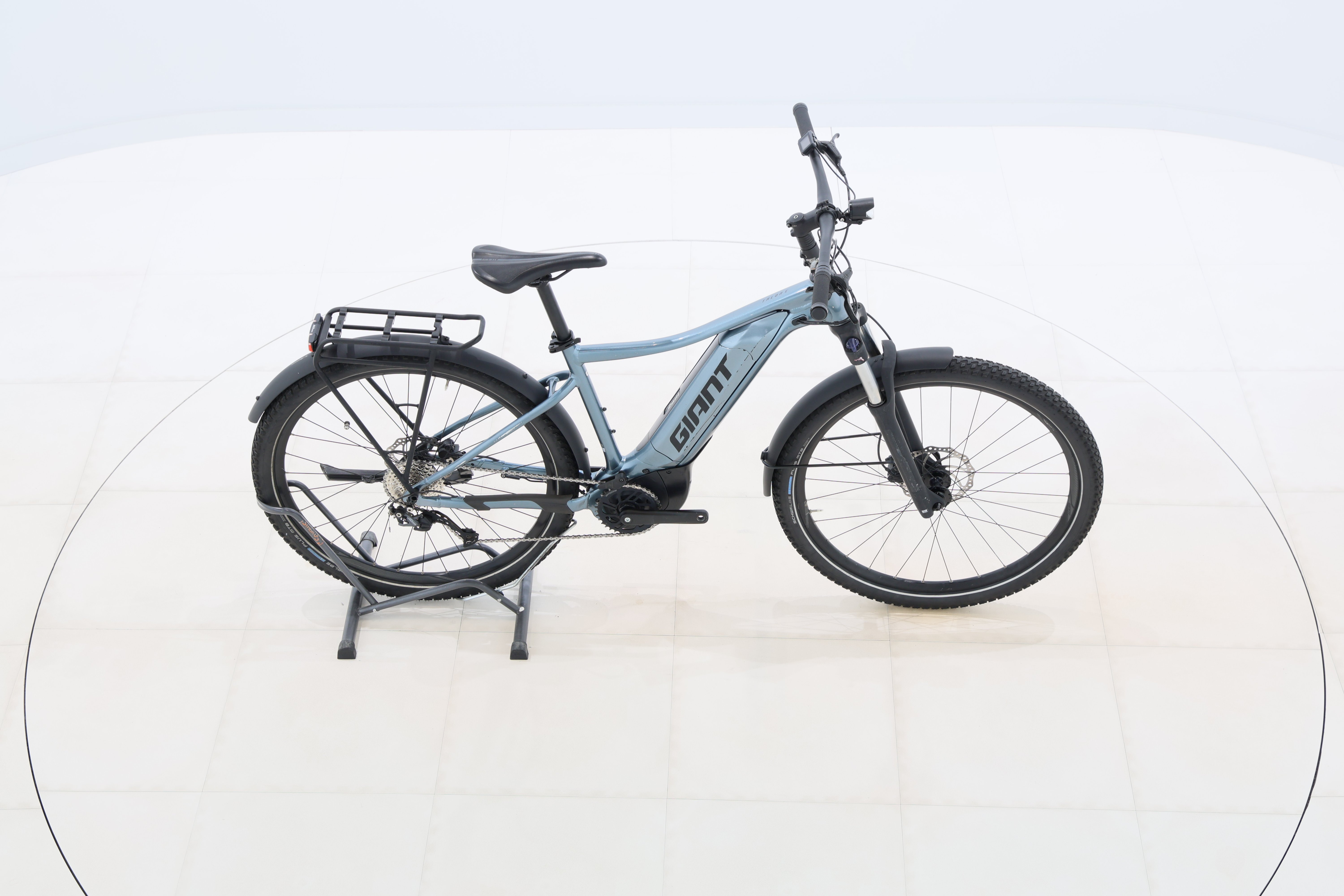 c4e24632-c914-41c3-bef3-c6d85d493c41