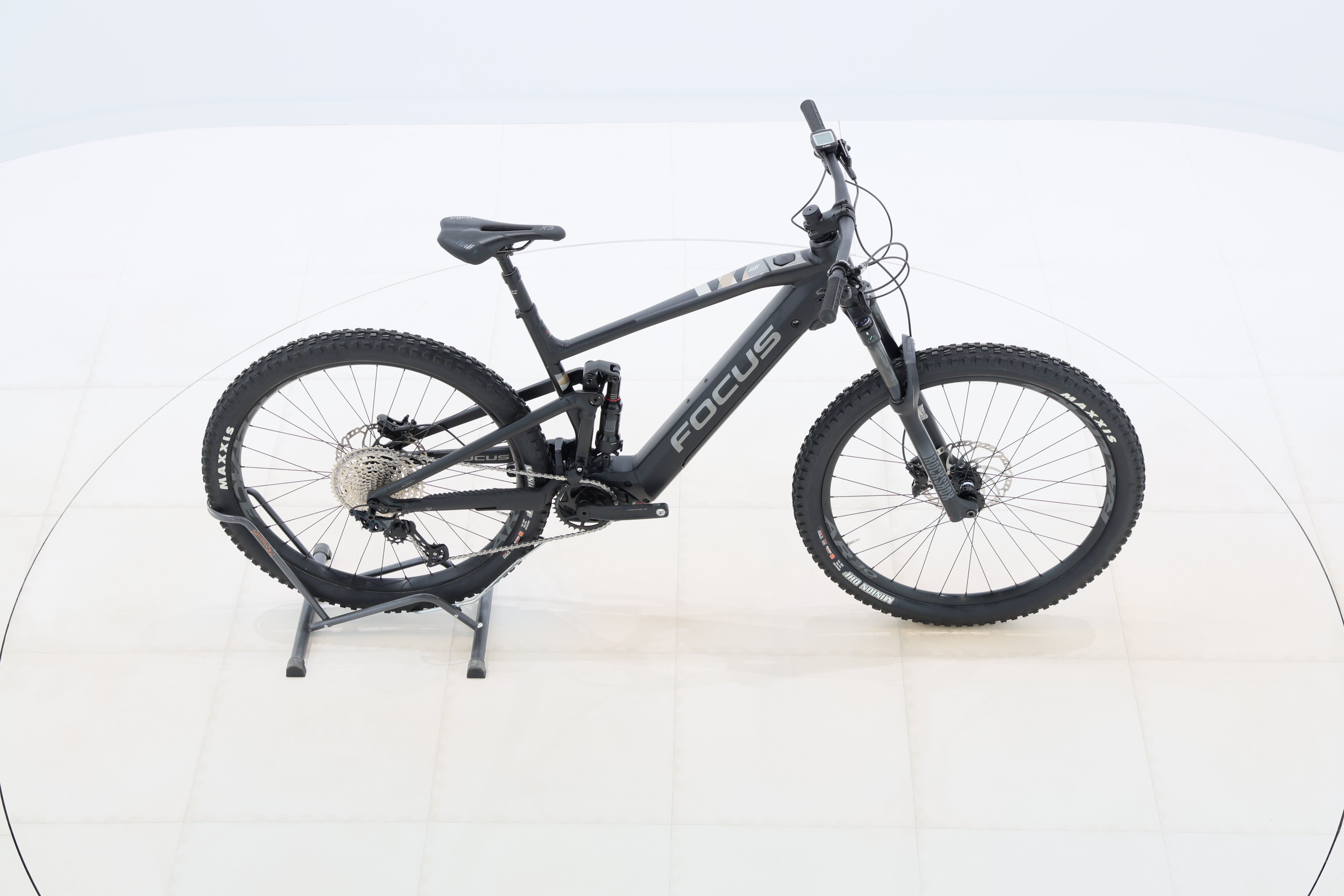 74aabd53-0bf5-43c1-8e7d-38138a1a8123