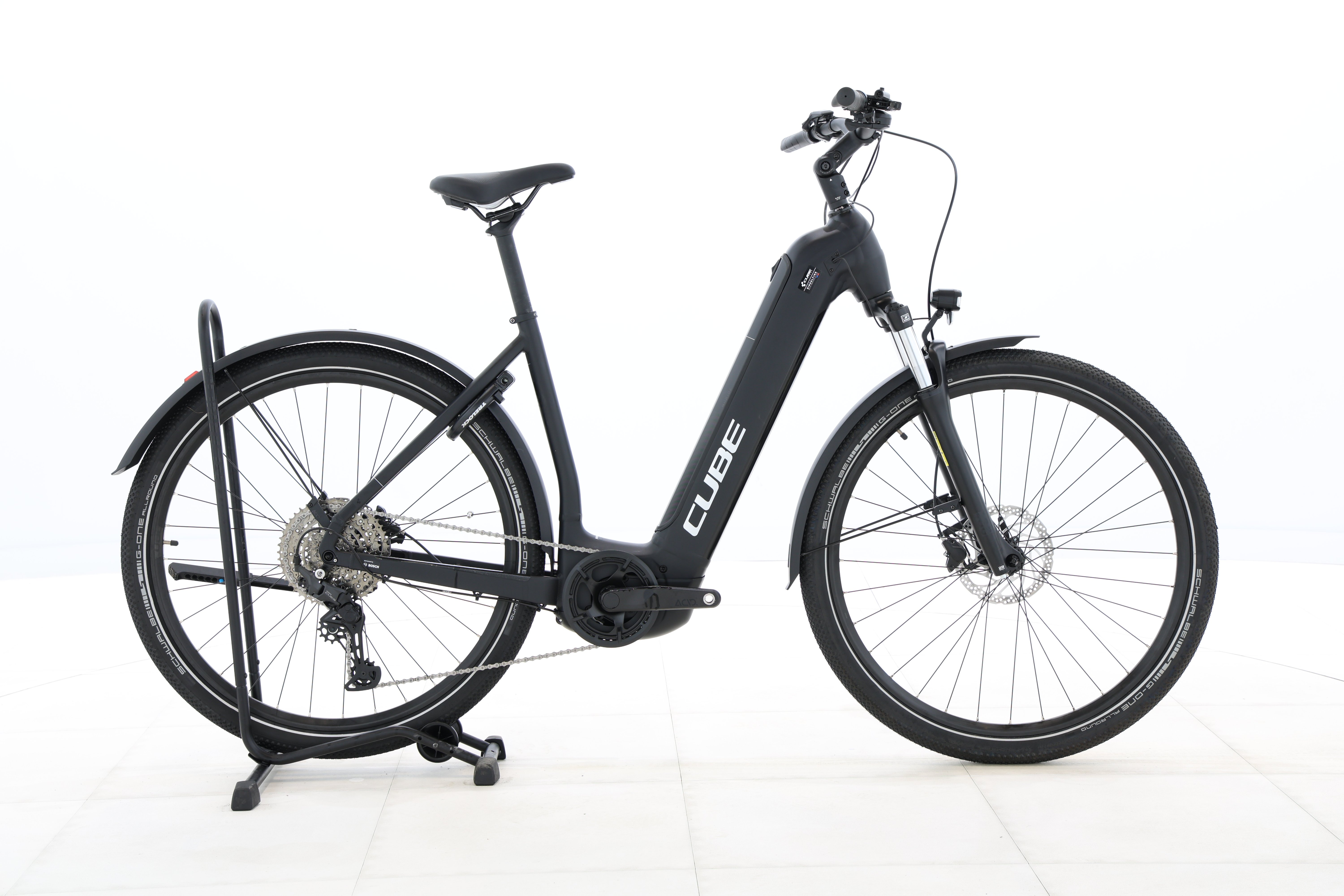 3cb5b8bc-9fff-40e5-9e81-efccb154ffe9