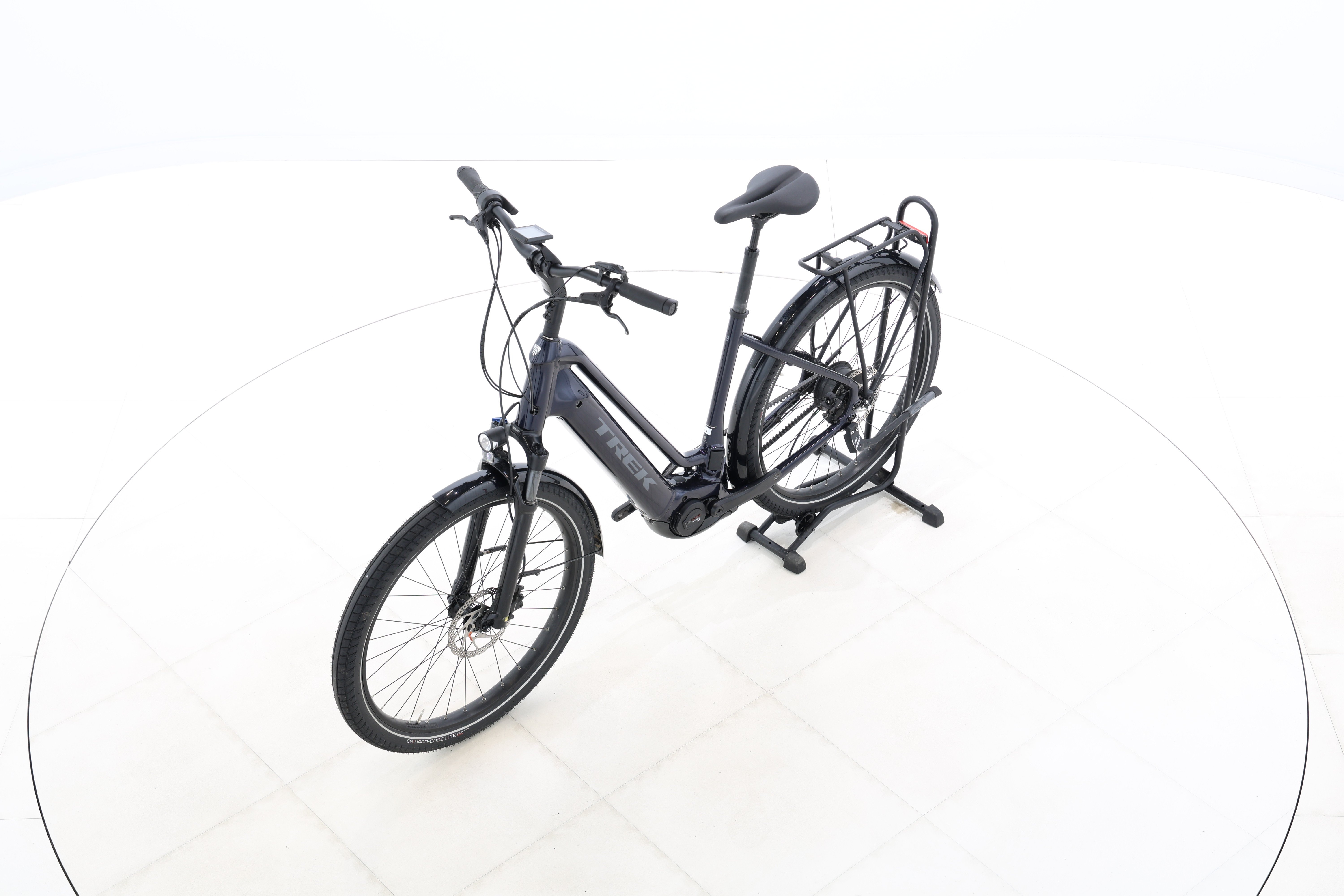 820b039d-d1e8-41a4-bbbf-005a9b689cad