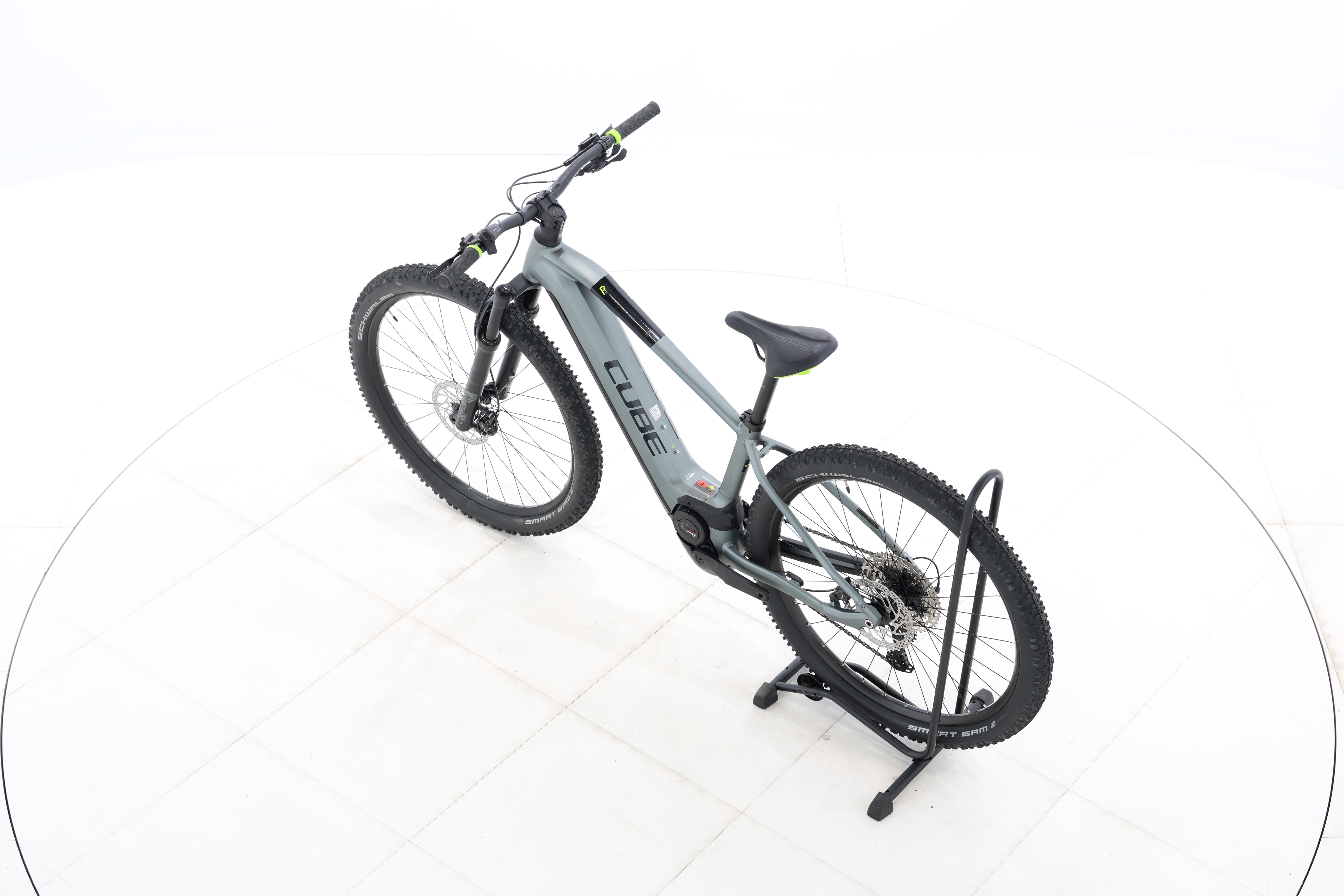 125ad7e6-134e-425c-a0da-8c2973f9f798