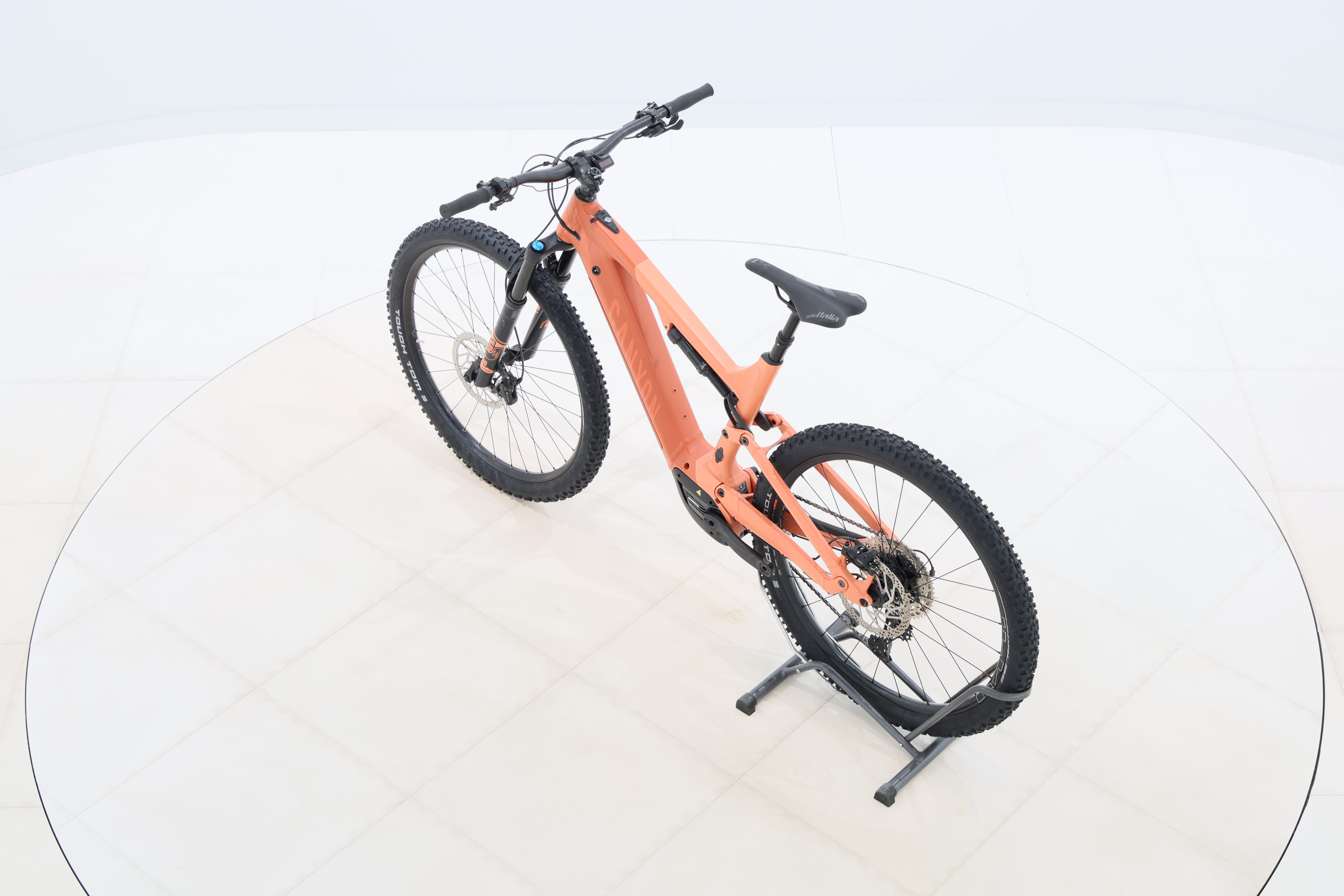 4bcbf45b-5356-47b7-9c70-efc55e7bce9f