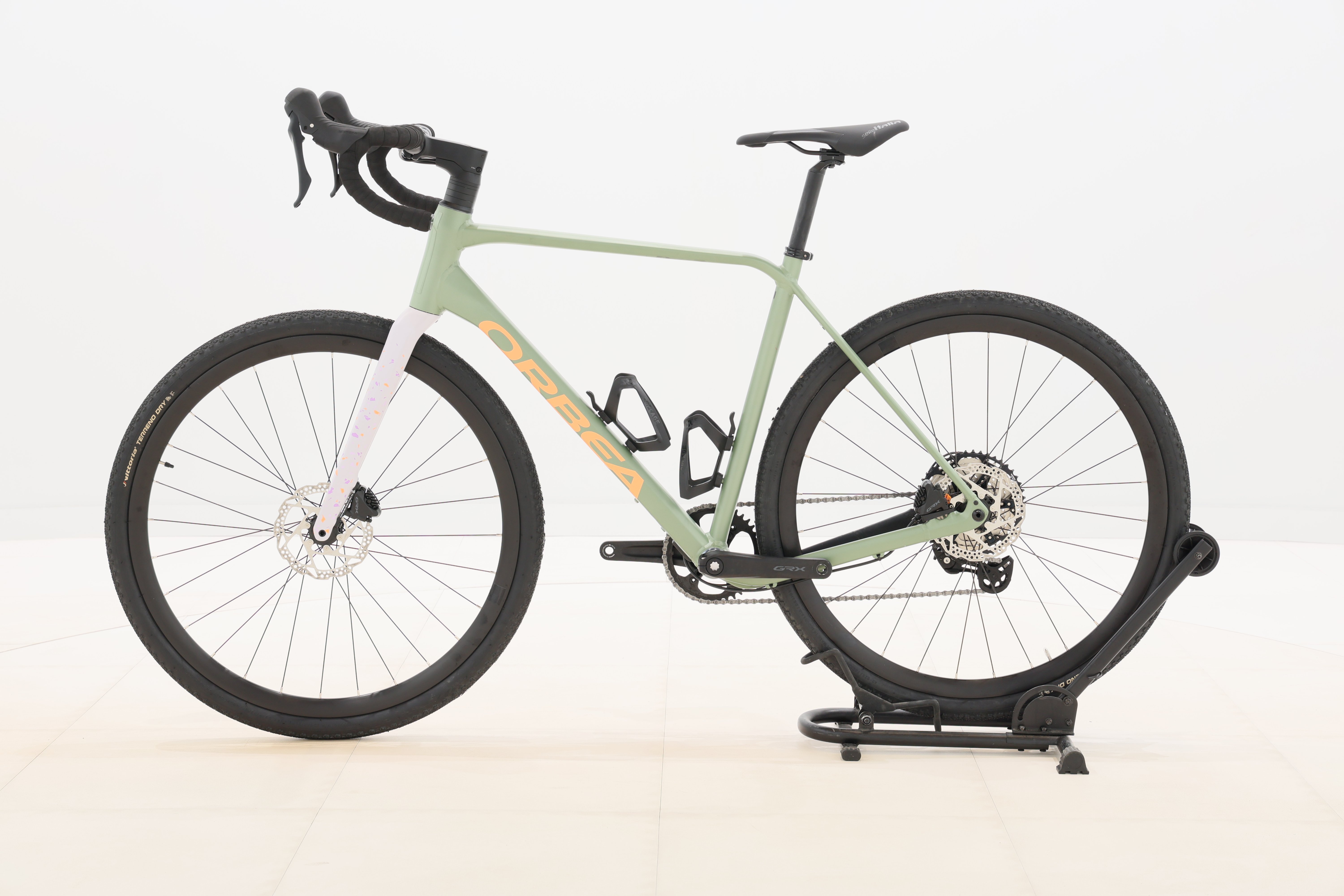 f256336a-5731-4c9e-a700-3e9ca3811177