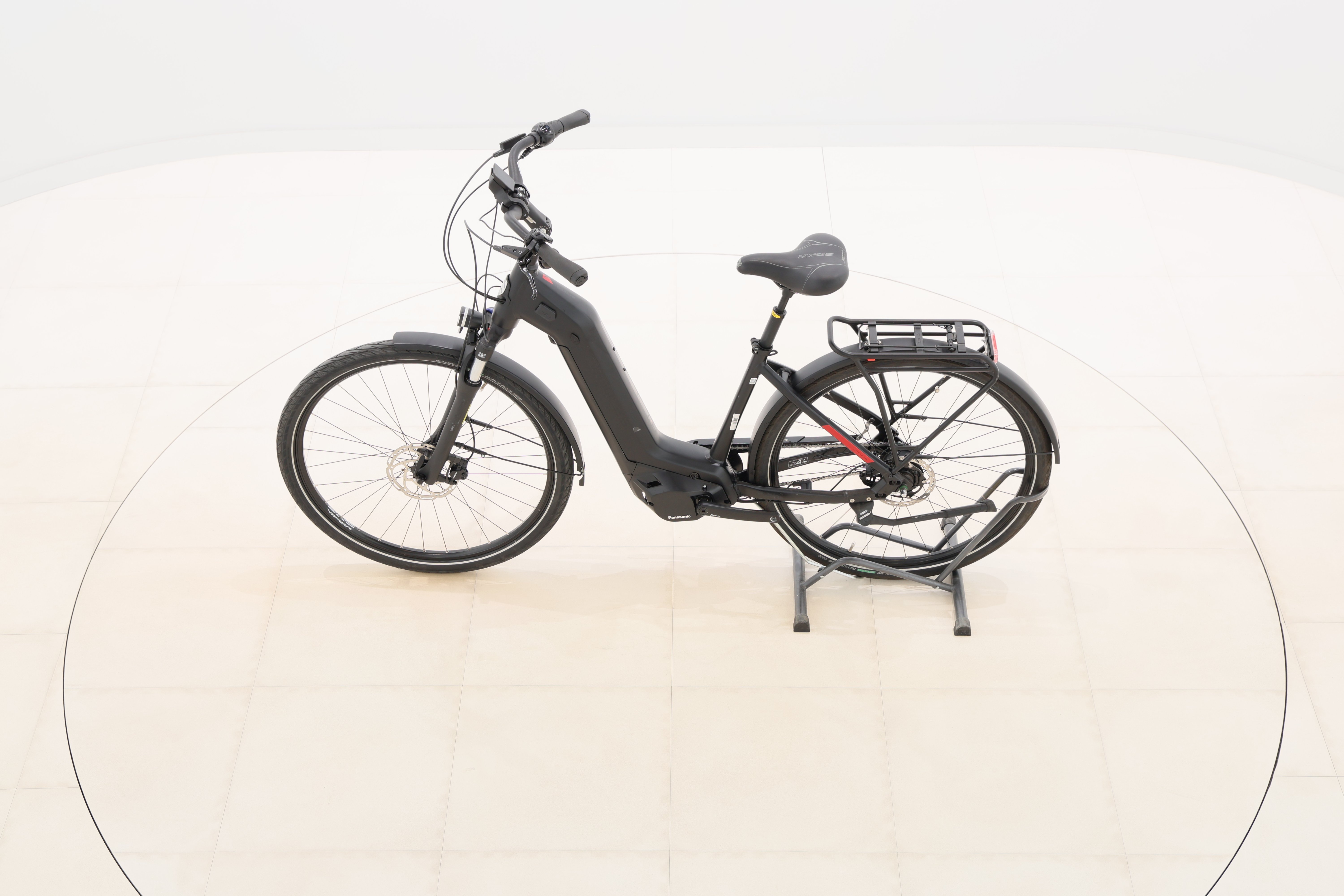 1302aba7-e336-4fff-aca4-d9282d0612b3