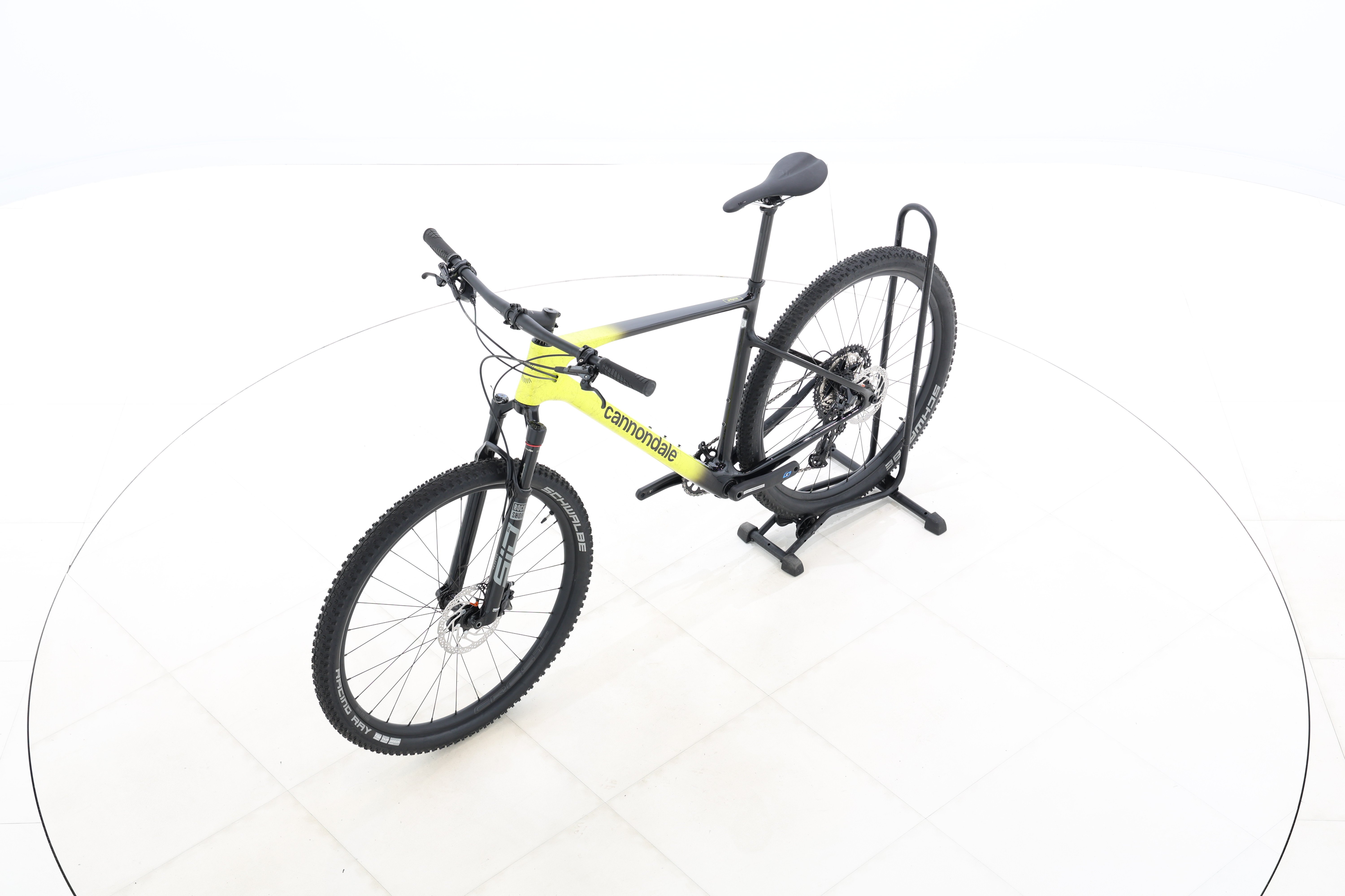 fbe434bb-88c8-4194-bfe6-55cbb7124dd4