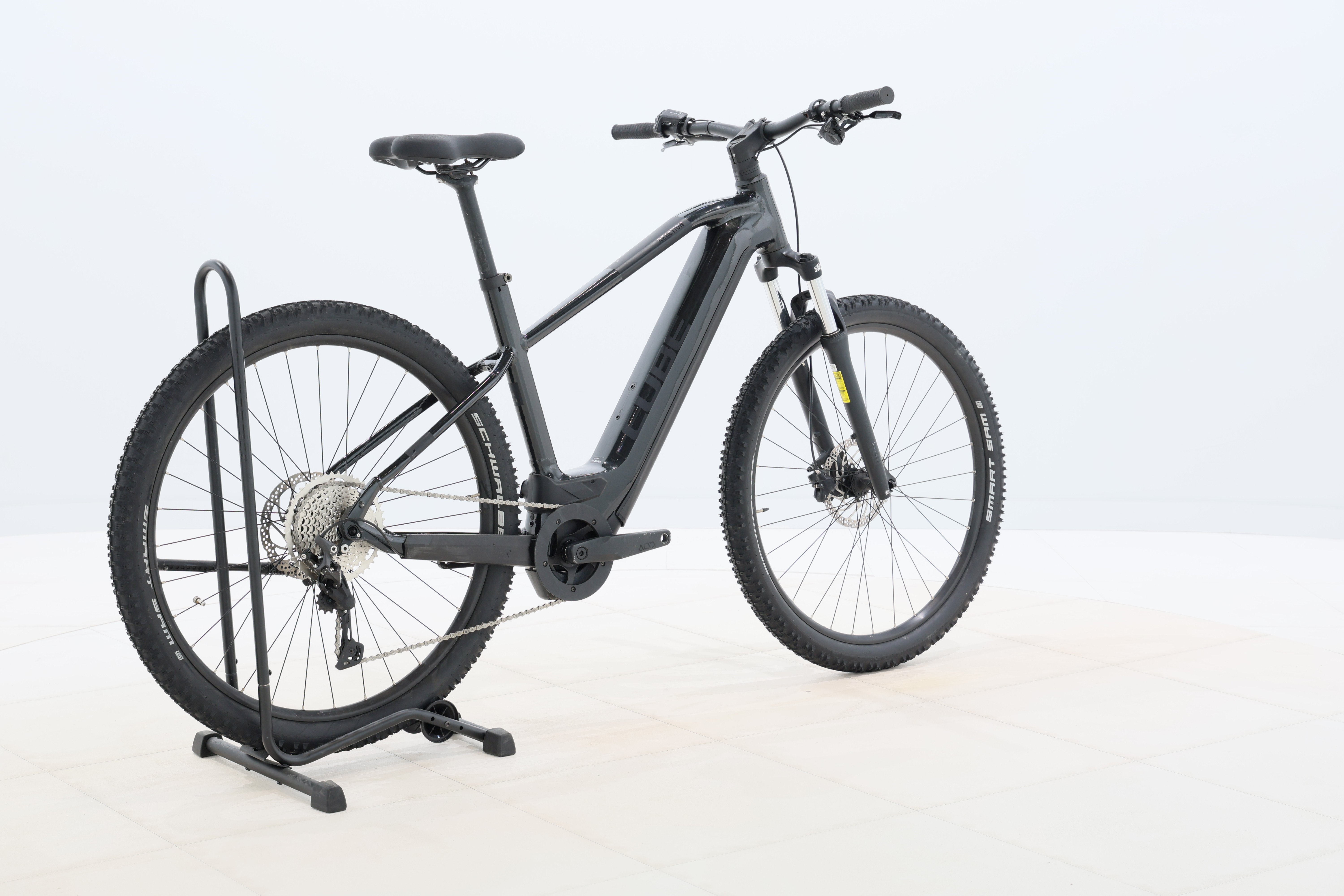 e84fe324-978a-48bd-bdd5-69fdcfc83302