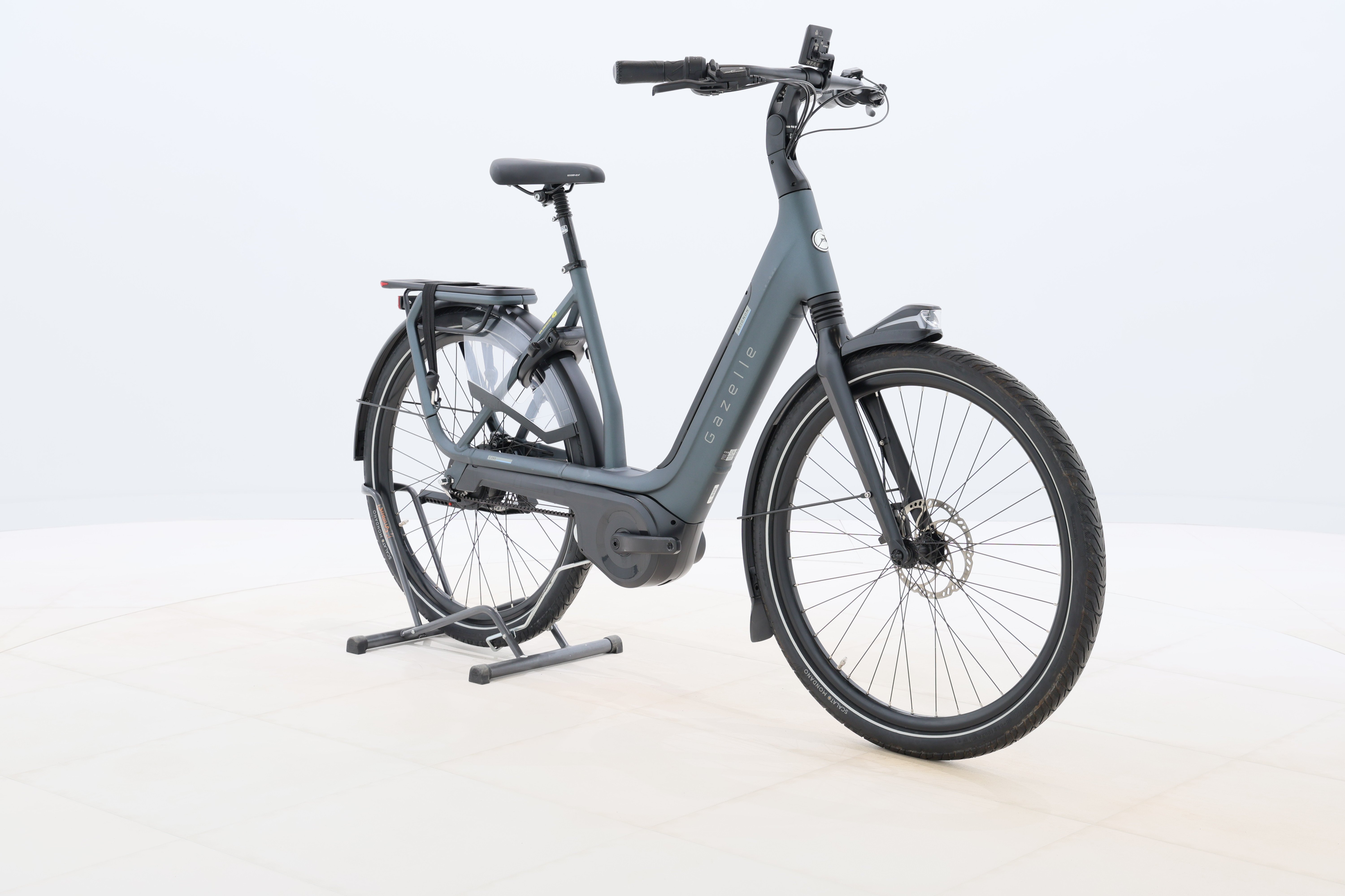 f5682329-bd75-4859-aa8f-4277339a26b1