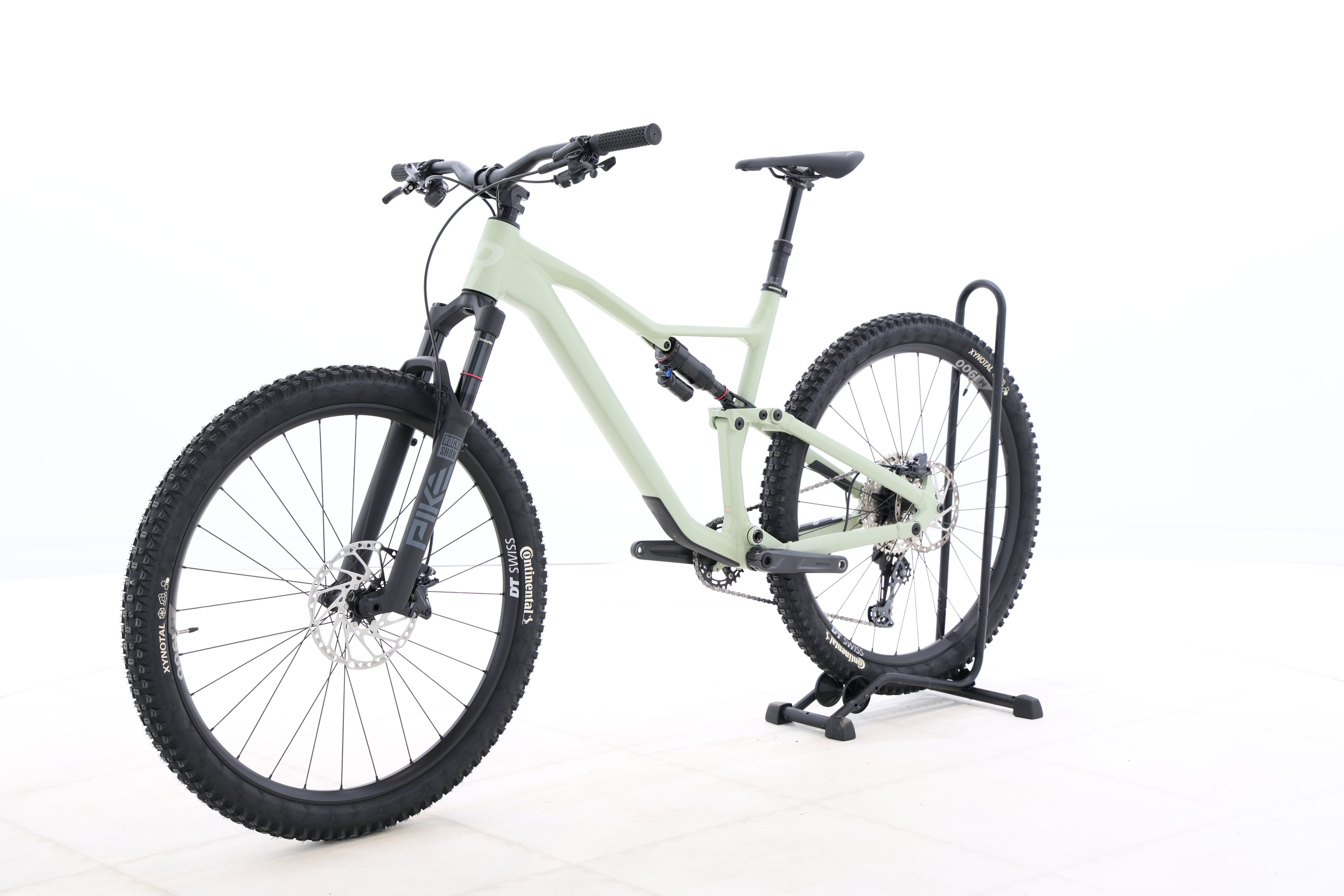 c57340e5-944d-406a-90d7-52ba019361dc