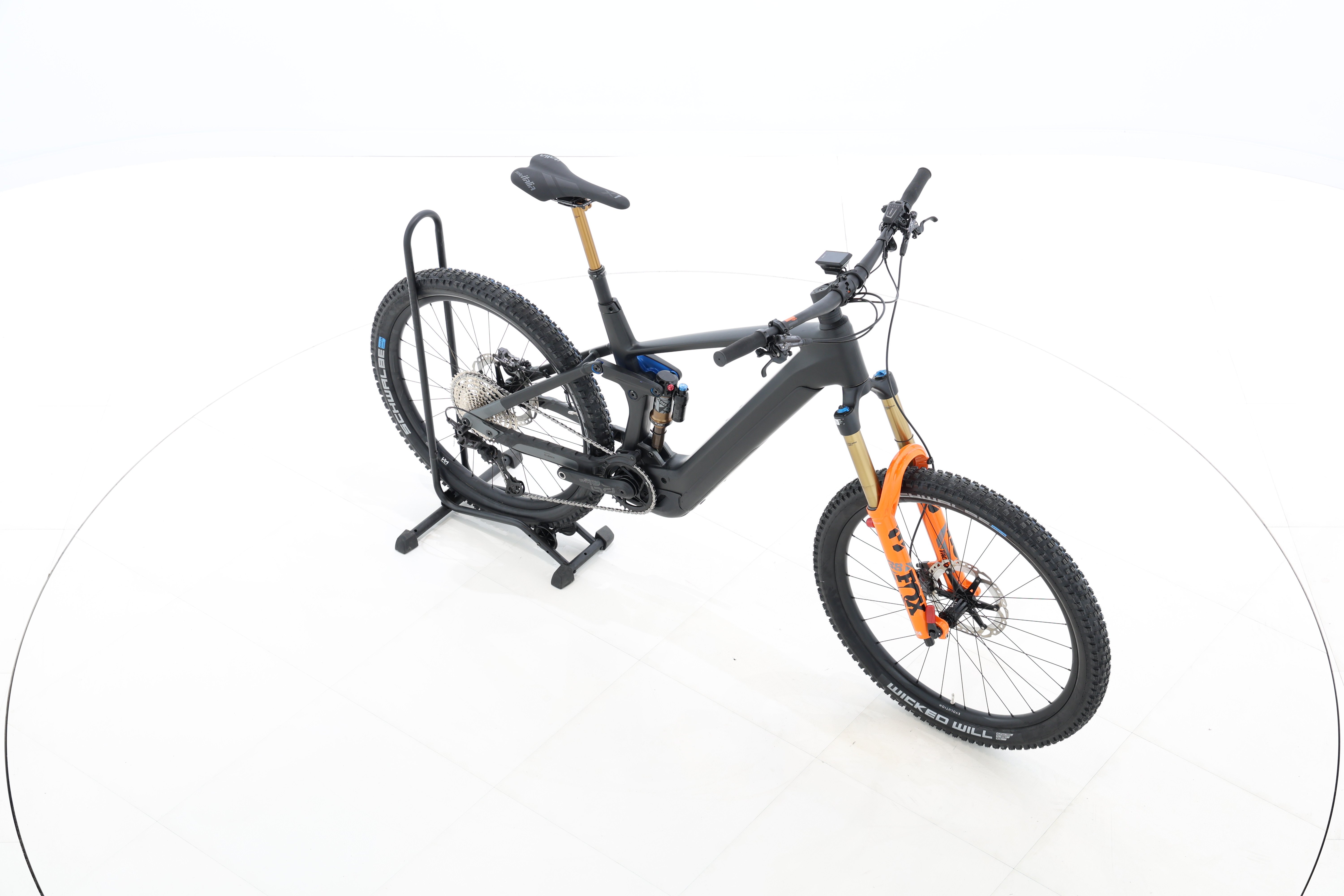 cfd04cc8-986e-430e-b1a7-7f8056e2e43f