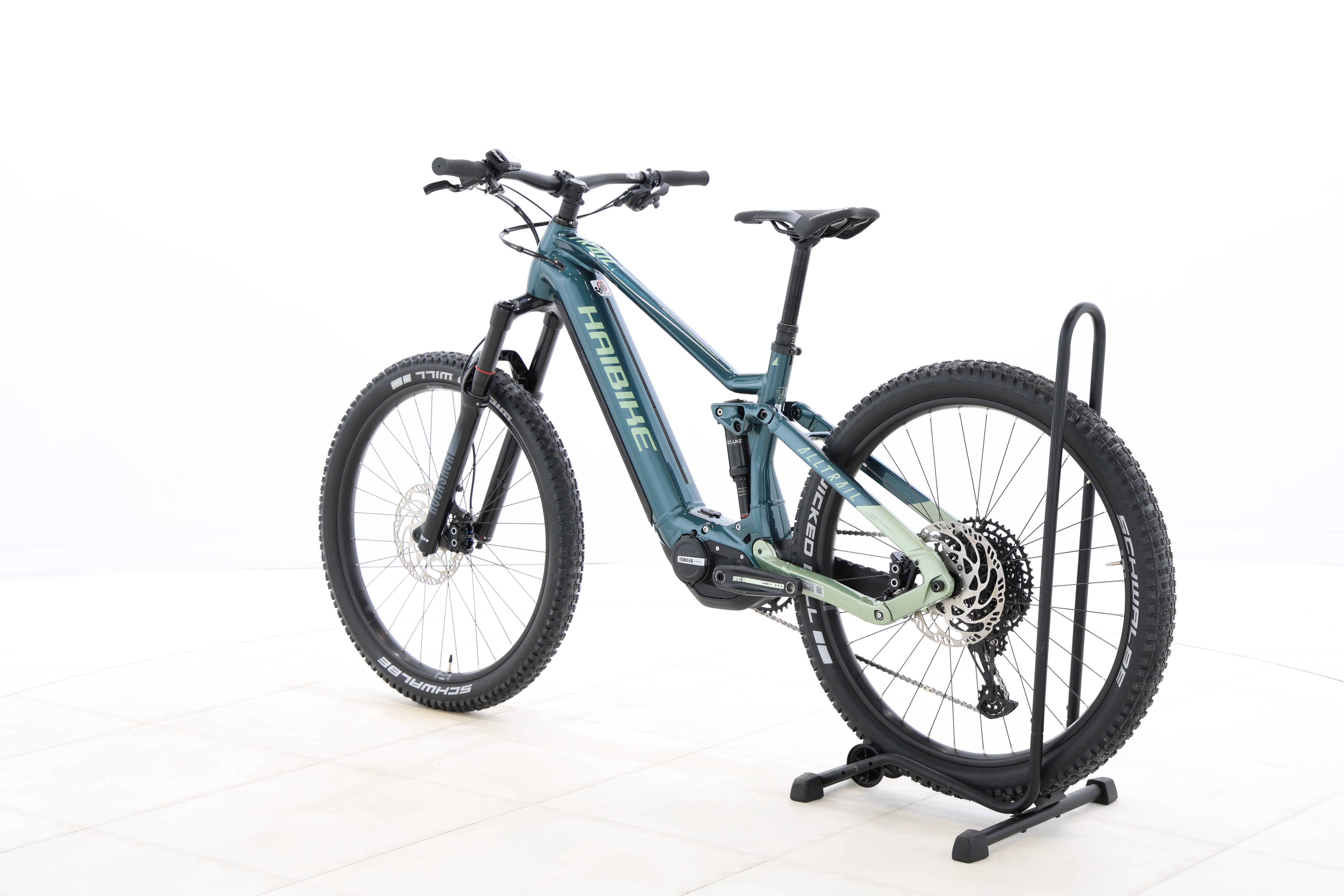 6a02fcba-680b-4882-8cbe-e23270c9c8fc