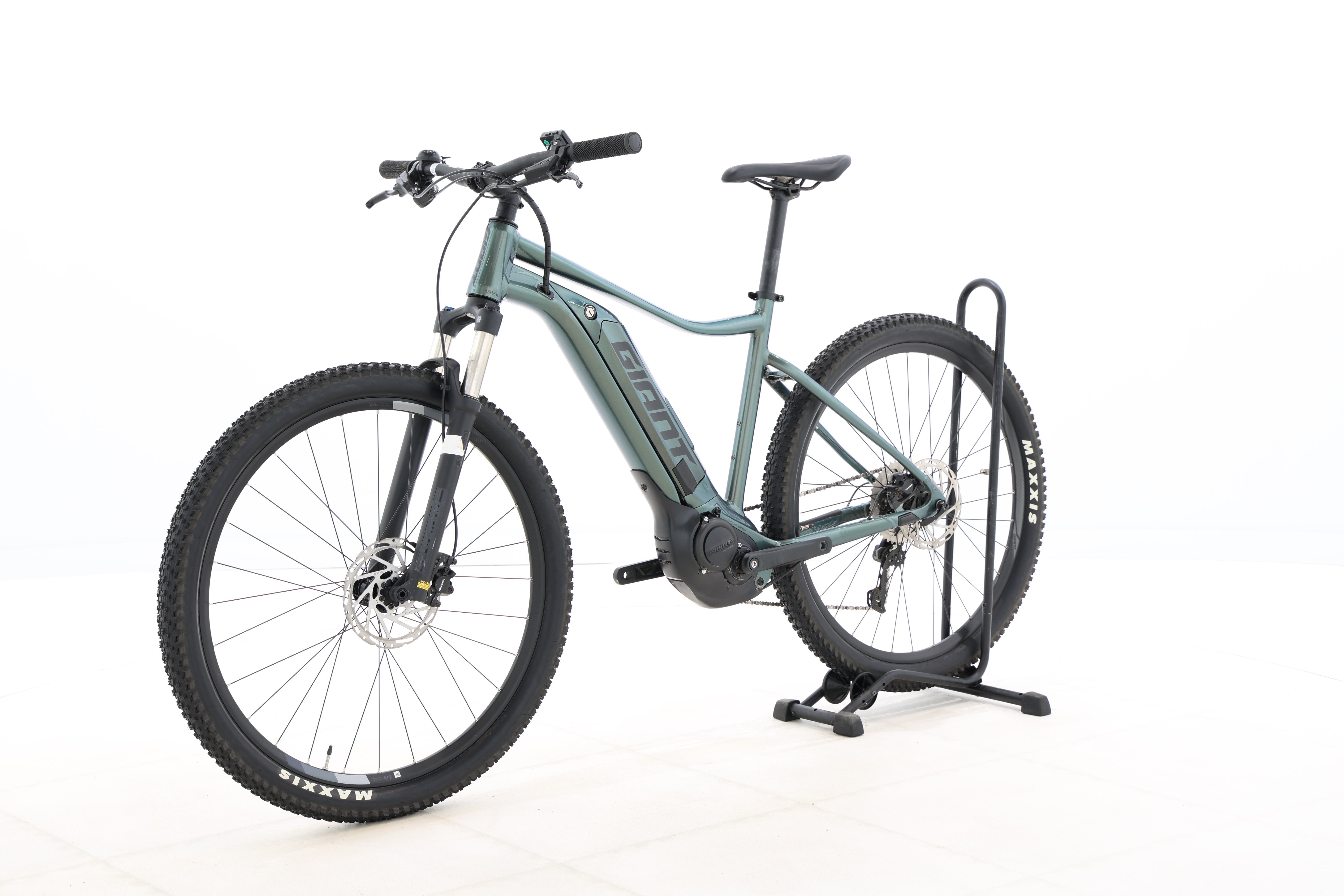 ef8ebc78-af39-445e-8b80-528657479fa2