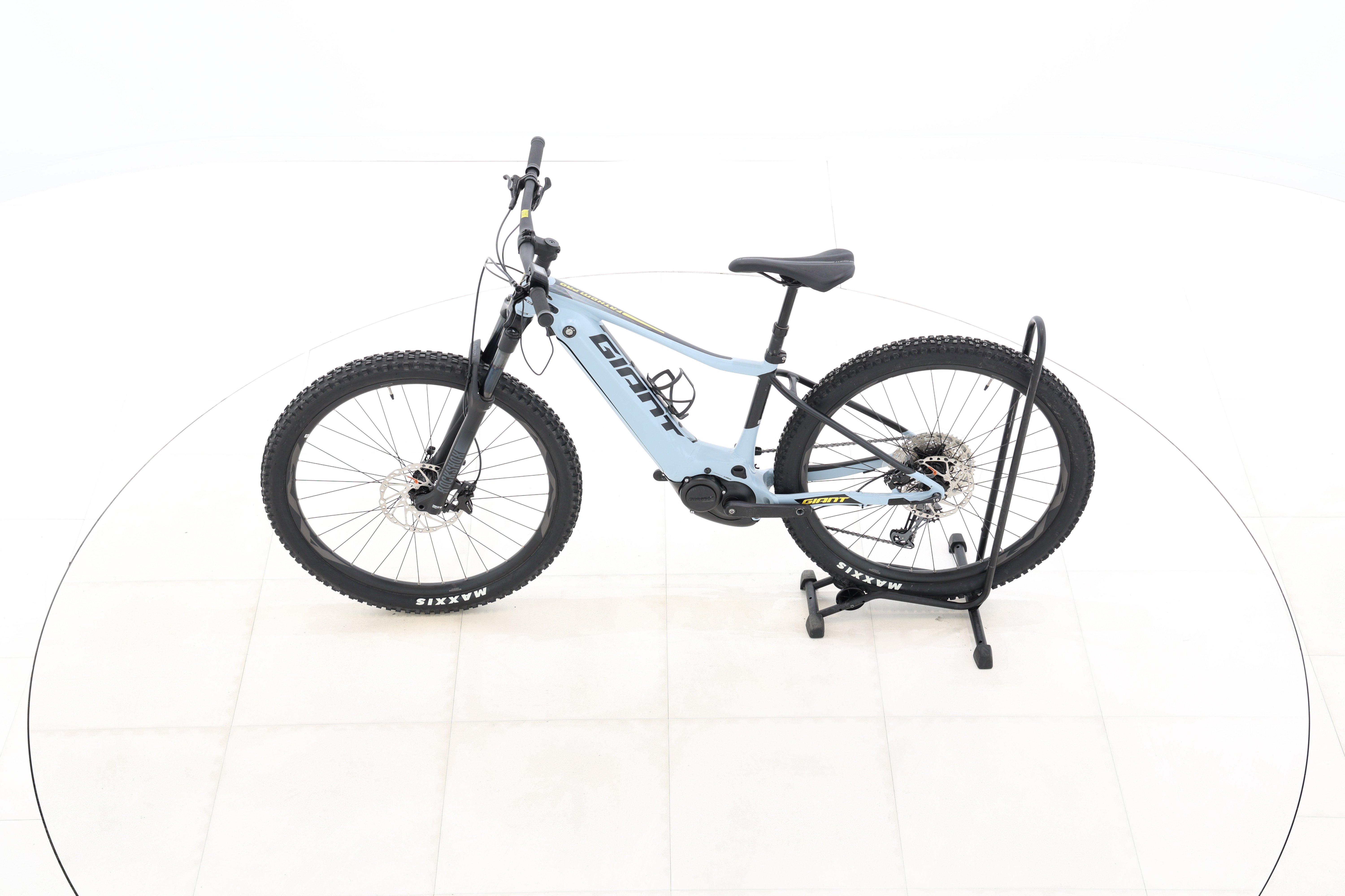 0392141e-6efa-4c22-bbb1-e12218f3fe09