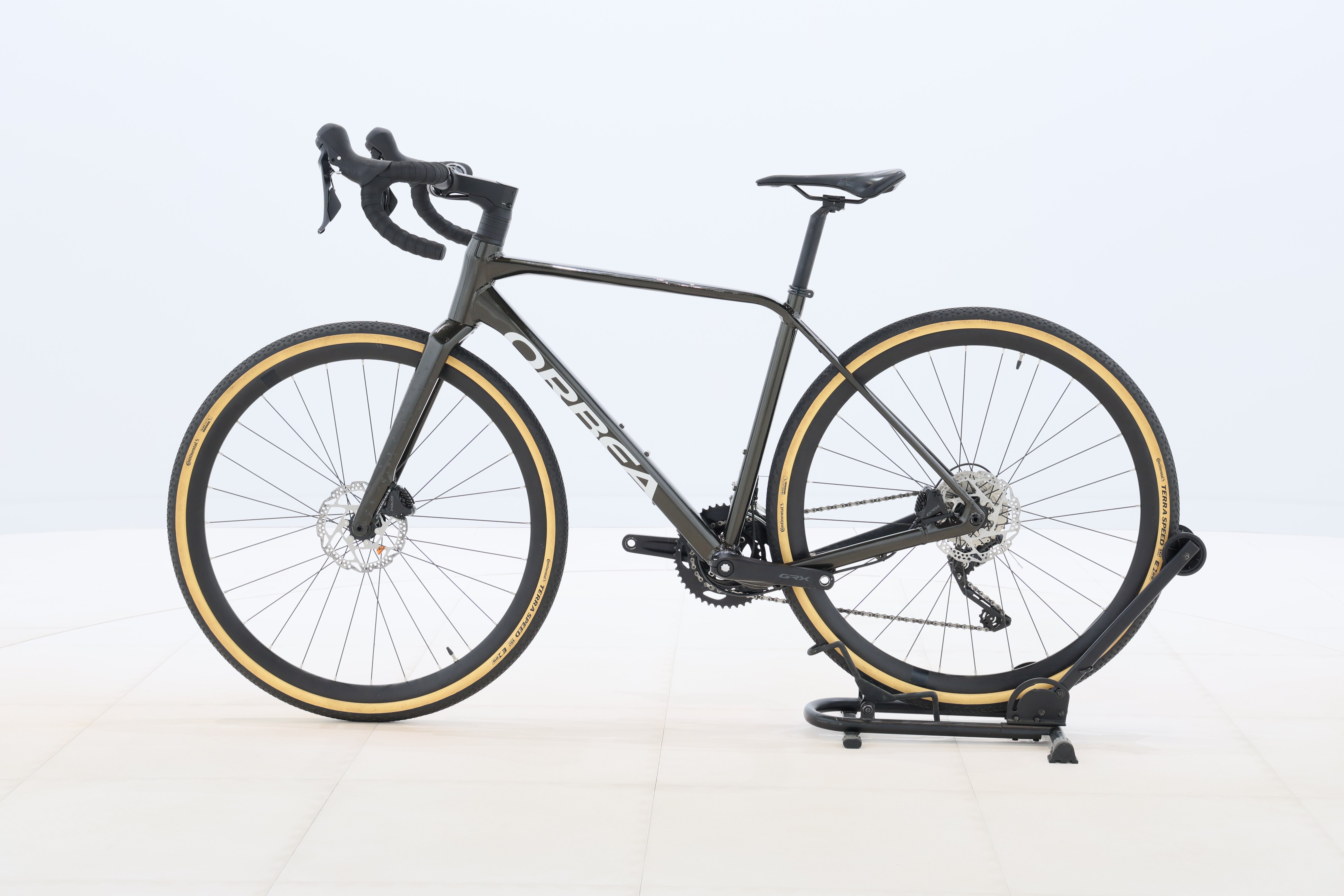 12b278f2-44f7-448c-a87d-737e19f70606