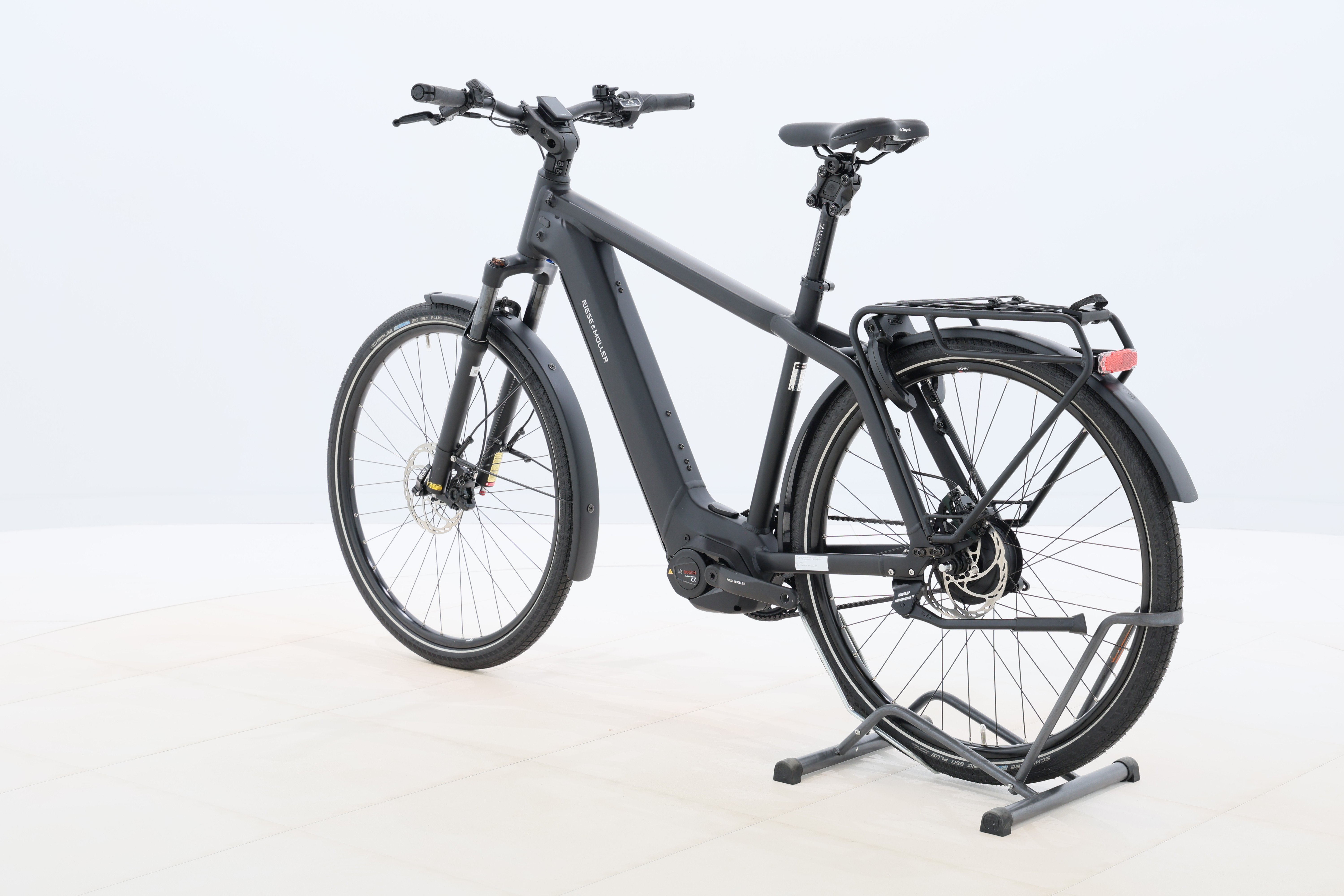 d03f61cf-d63a-47fc-a861-d2c144c0d8b9