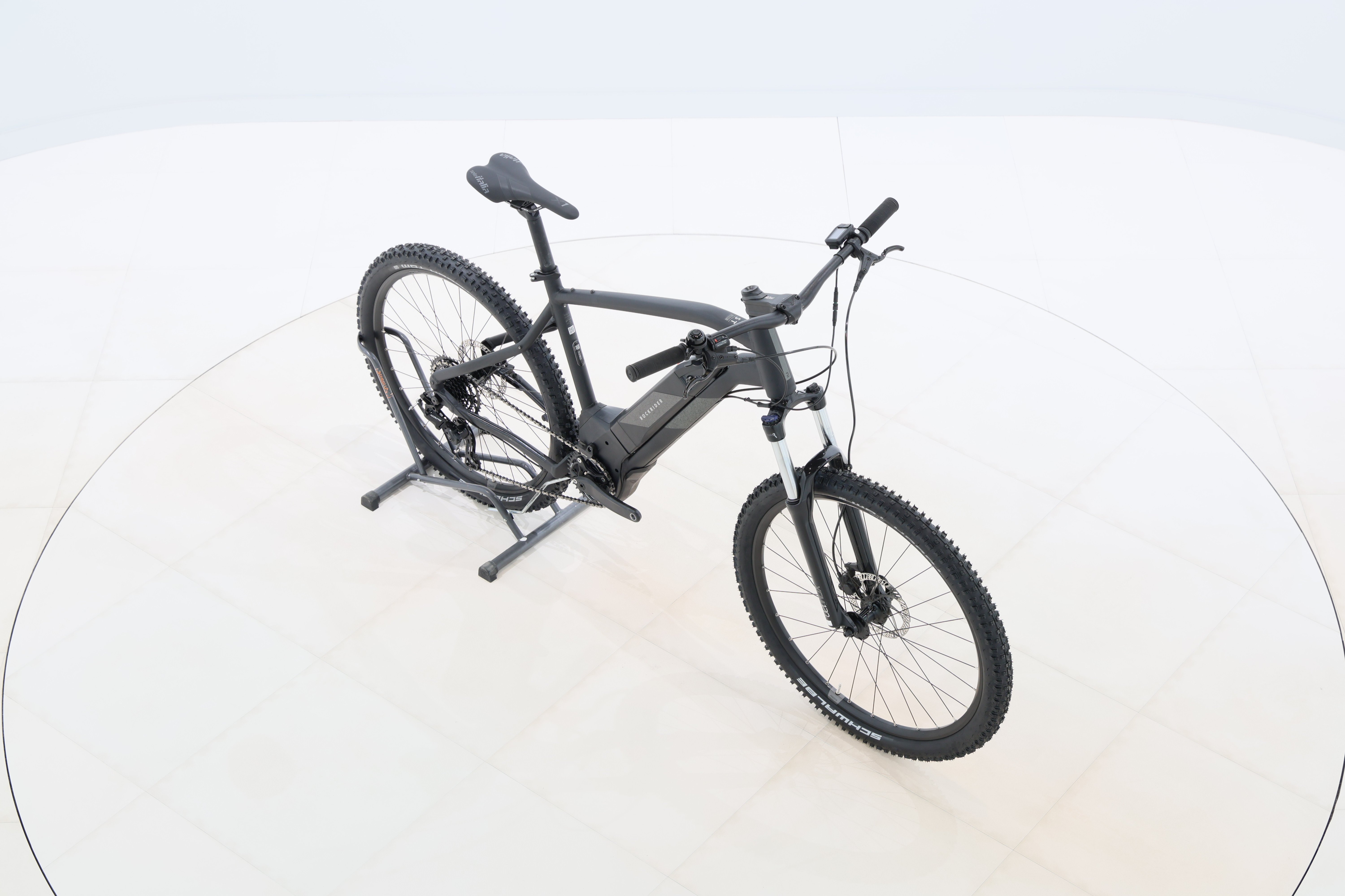 fbcc3c84-5144-4bf8-a94e-e844e84f5820