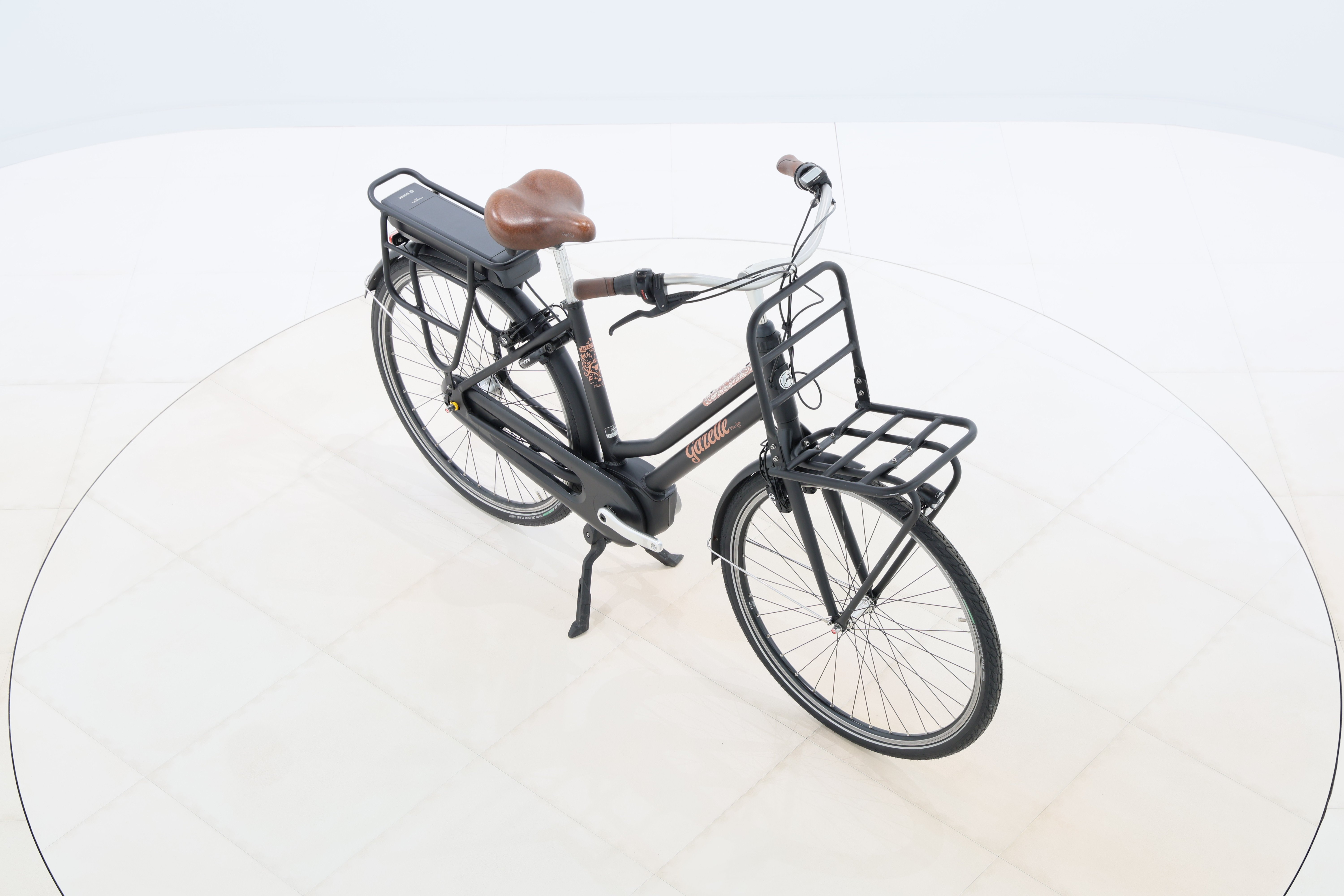 a208b6b9-df77-48d2-9d28-6bb54a91f83a