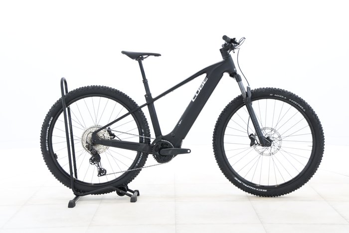 Cube Reaction Hybrid Race 800 2025