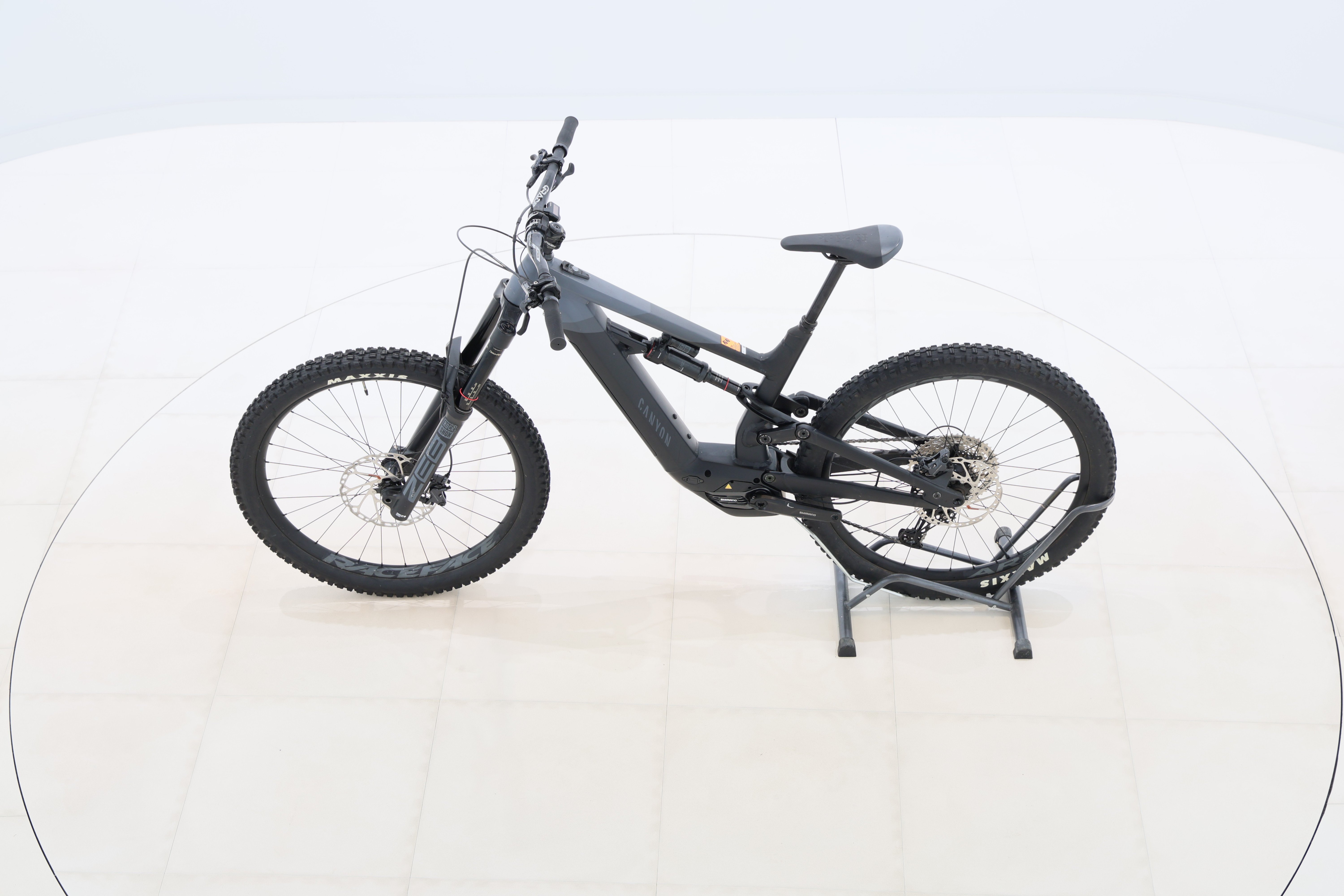 6778c6f5-79e9-4dfa-b2ad-c892fae83ae0