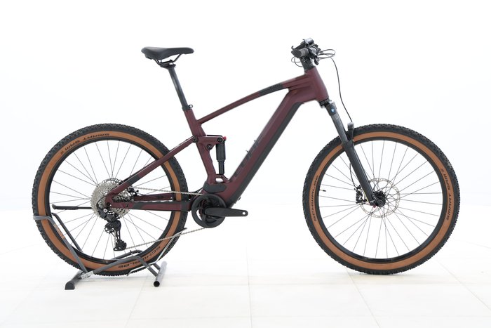 Cube STEREO HYBRID 120 ONE 750 2024