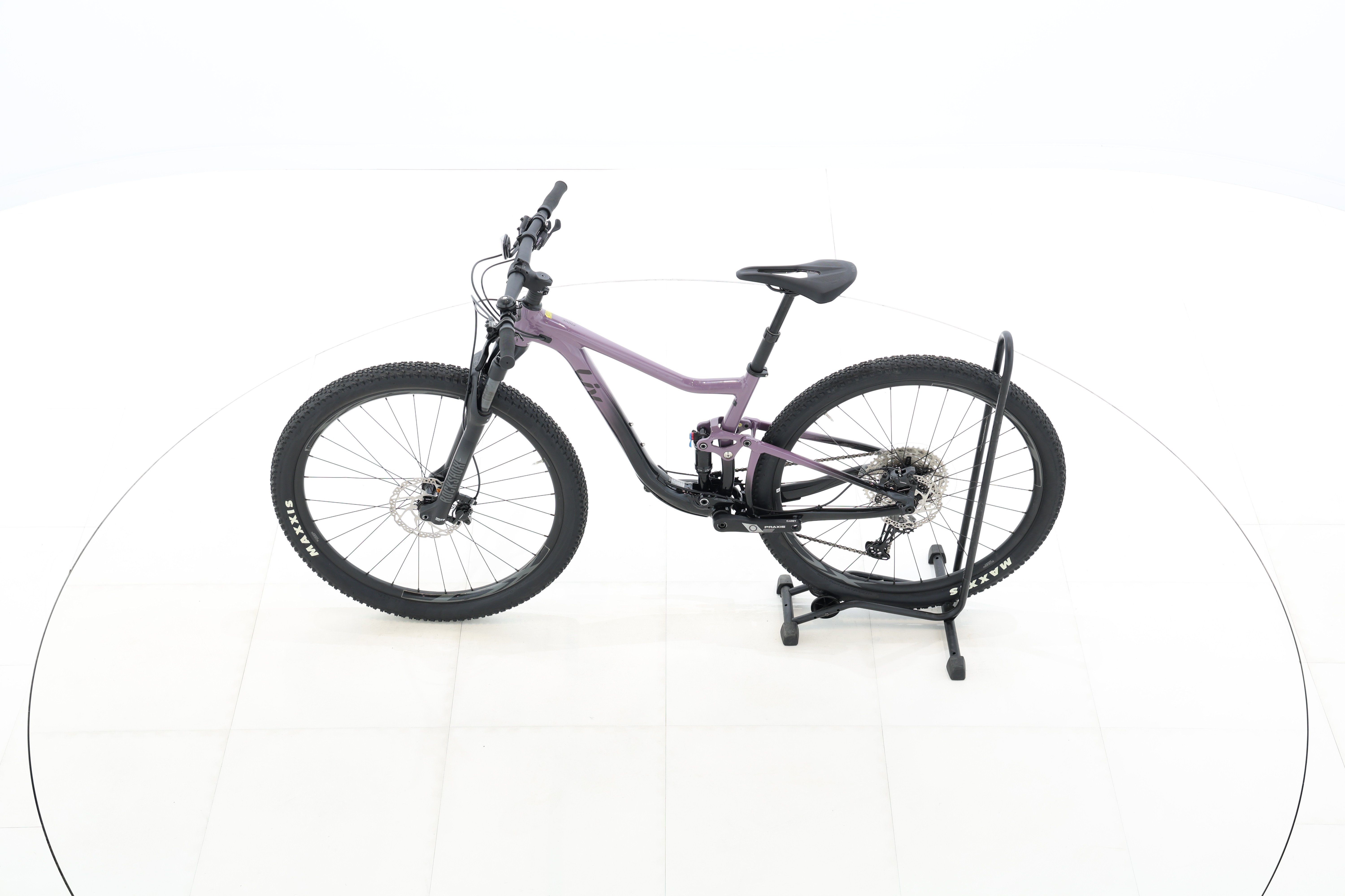 e4c5f48a-1a42-4cd9-ac5c-230b5fd65b48