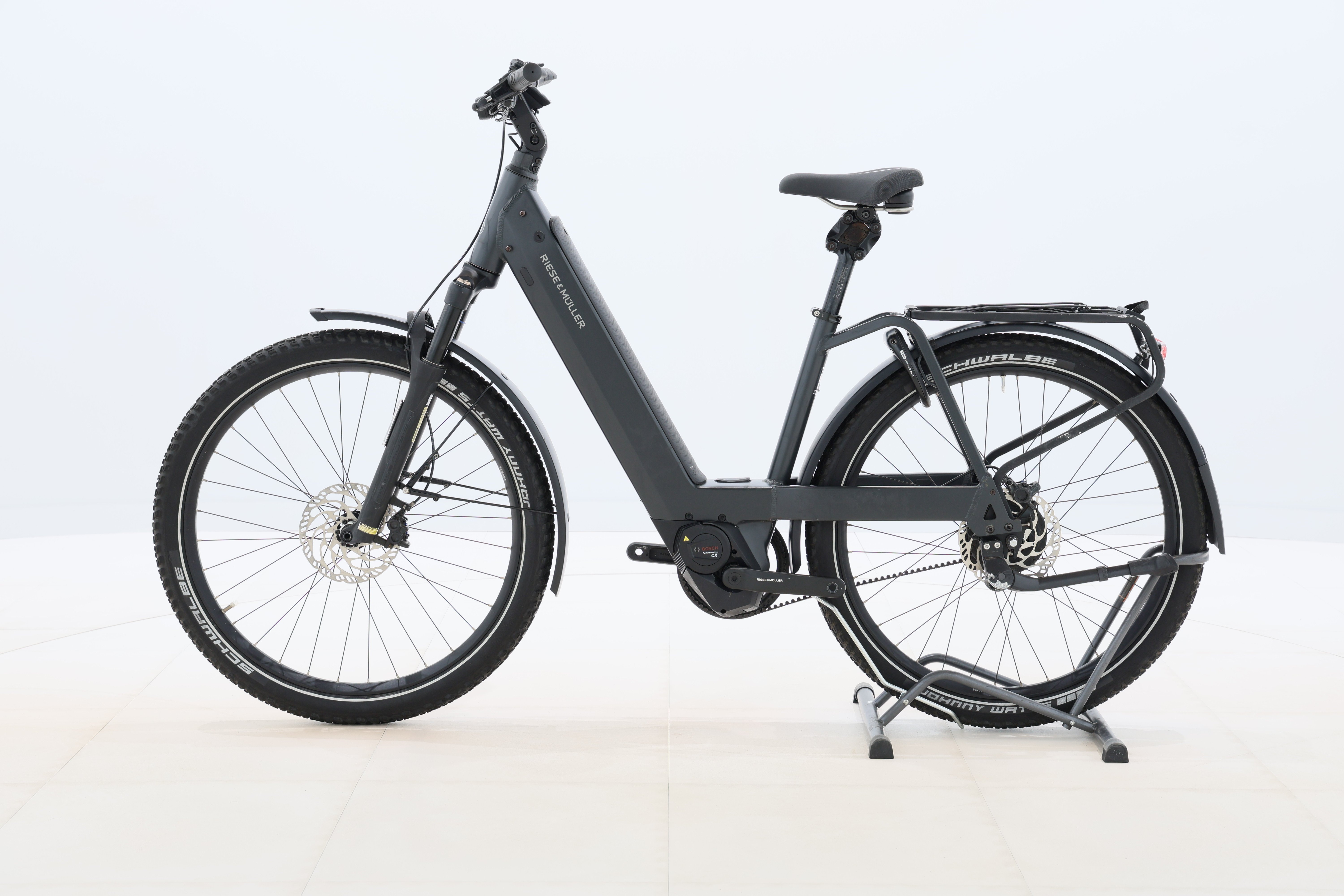 21a543cd-6fd9-4d7d-b5fe-58a711a9dd0a