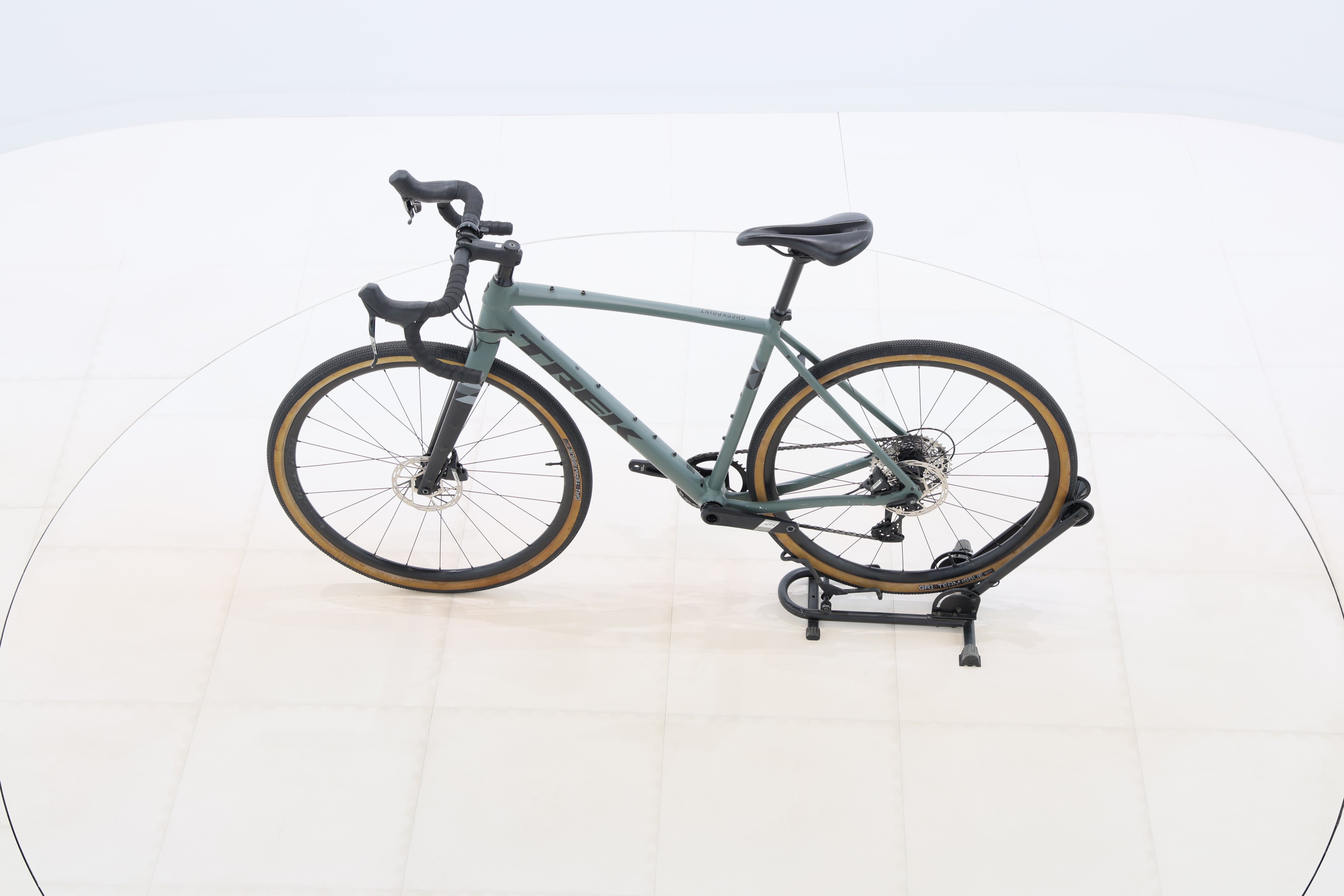 b1ec3de0-dd88-47b8-a0d9-ab5badf0d8dc