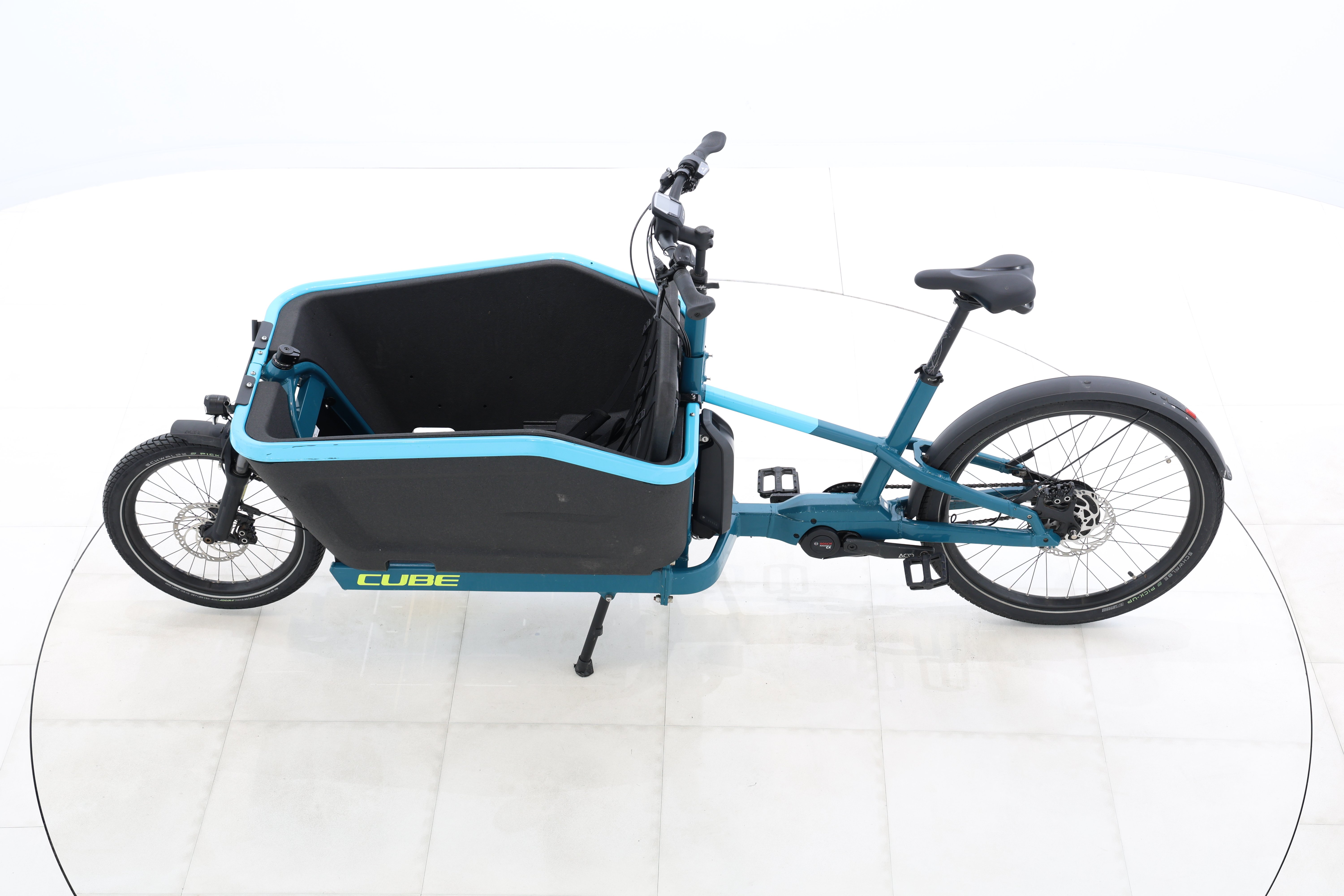 f2f43f4b-dc17-404e-b8a0-8b9bafb3c68e