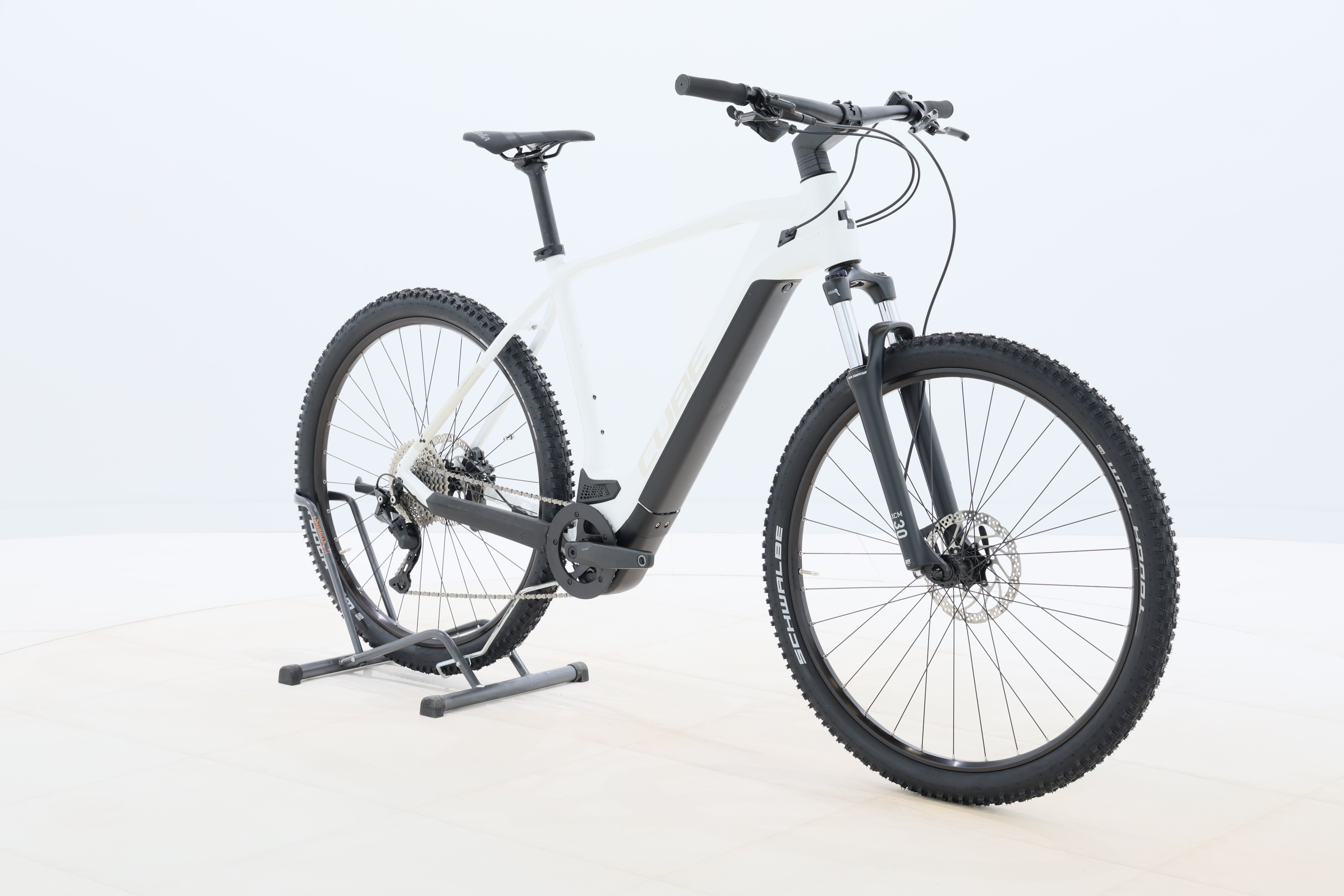 b565c4d6-cd02-49a9-8d44-f15ac71d8fd6