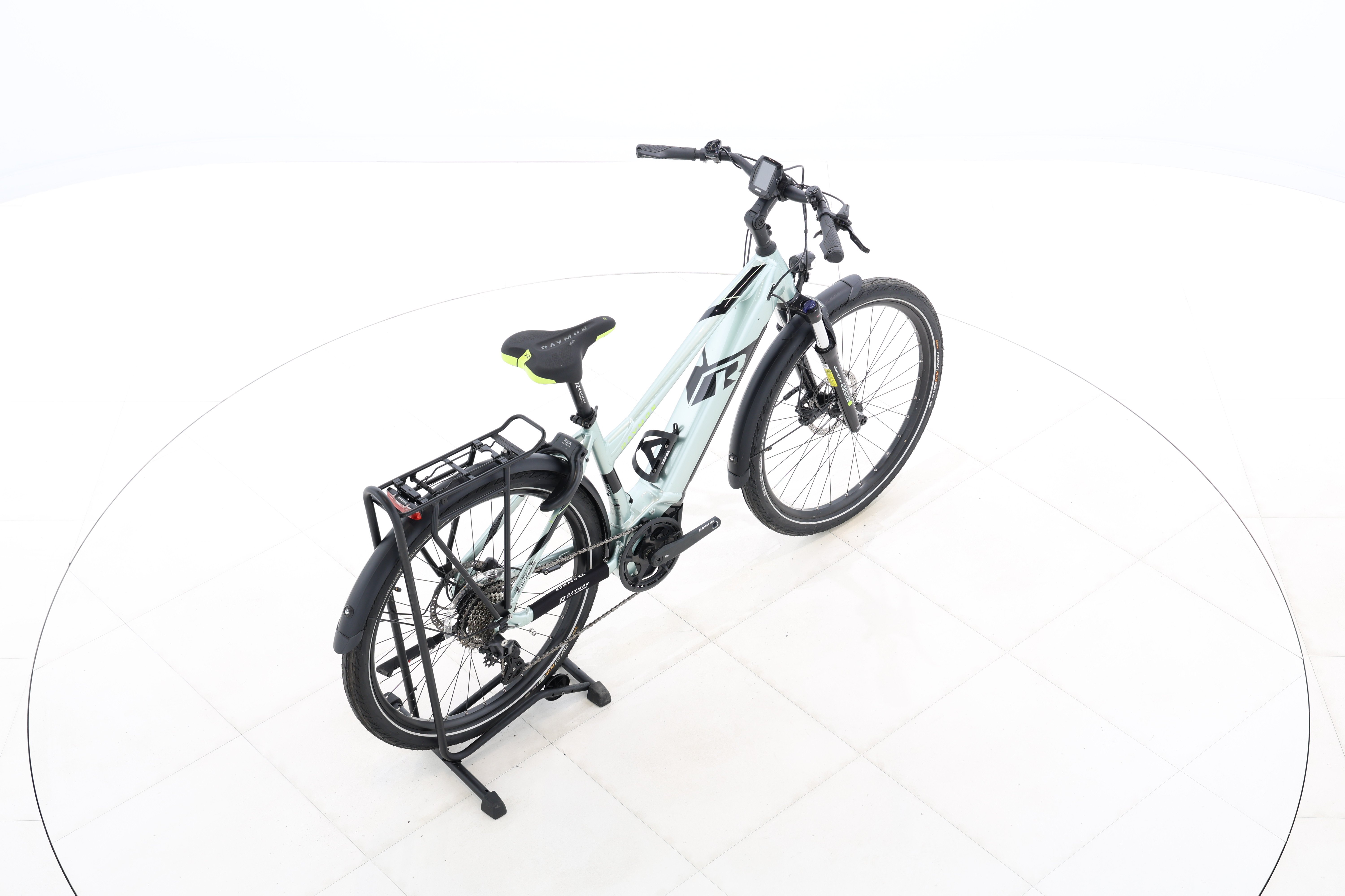 f270cb50-5bff-41eb-95a2-534254a42f33