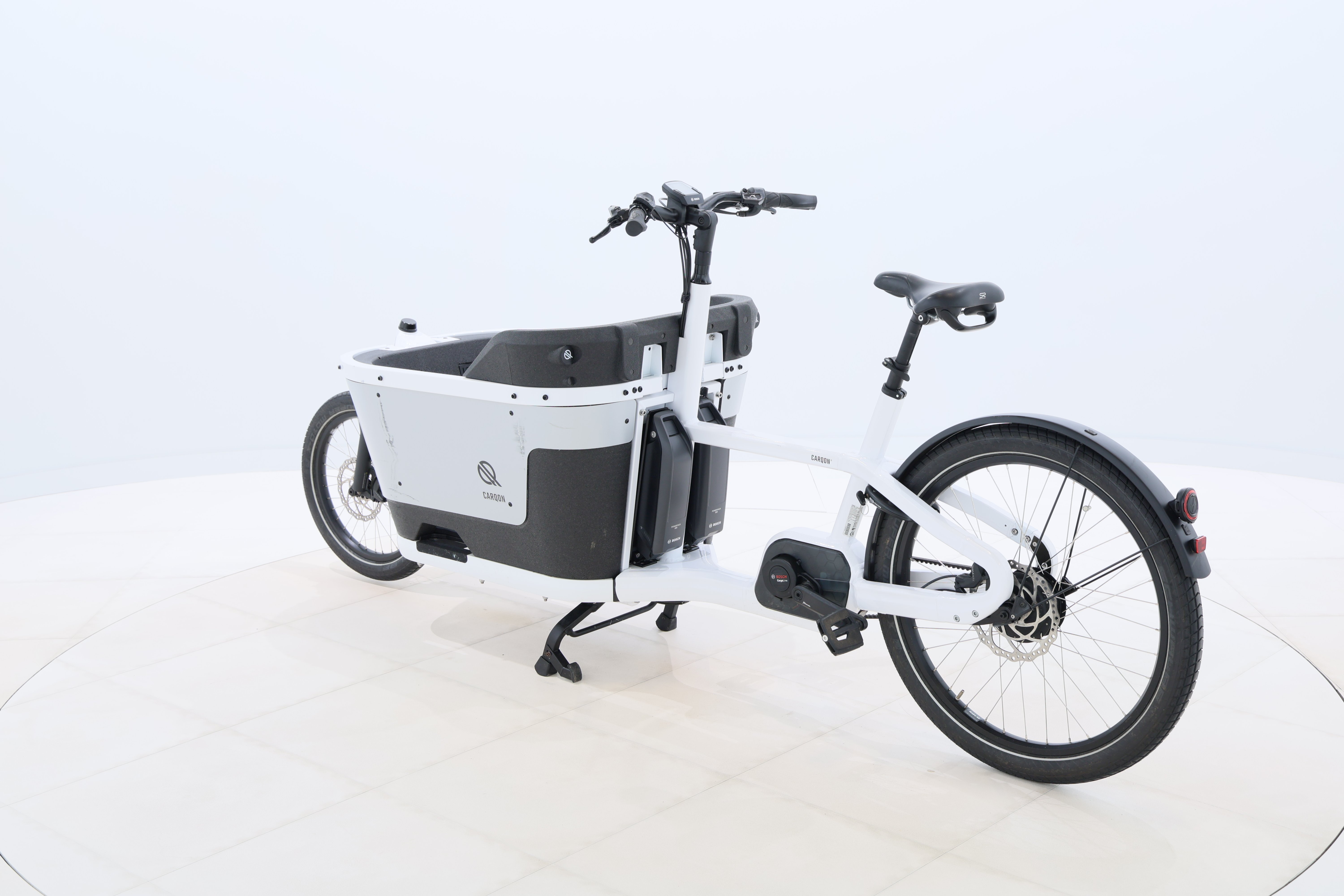 eefc8a77-38c5-41ad-8442-a502416eb5ef