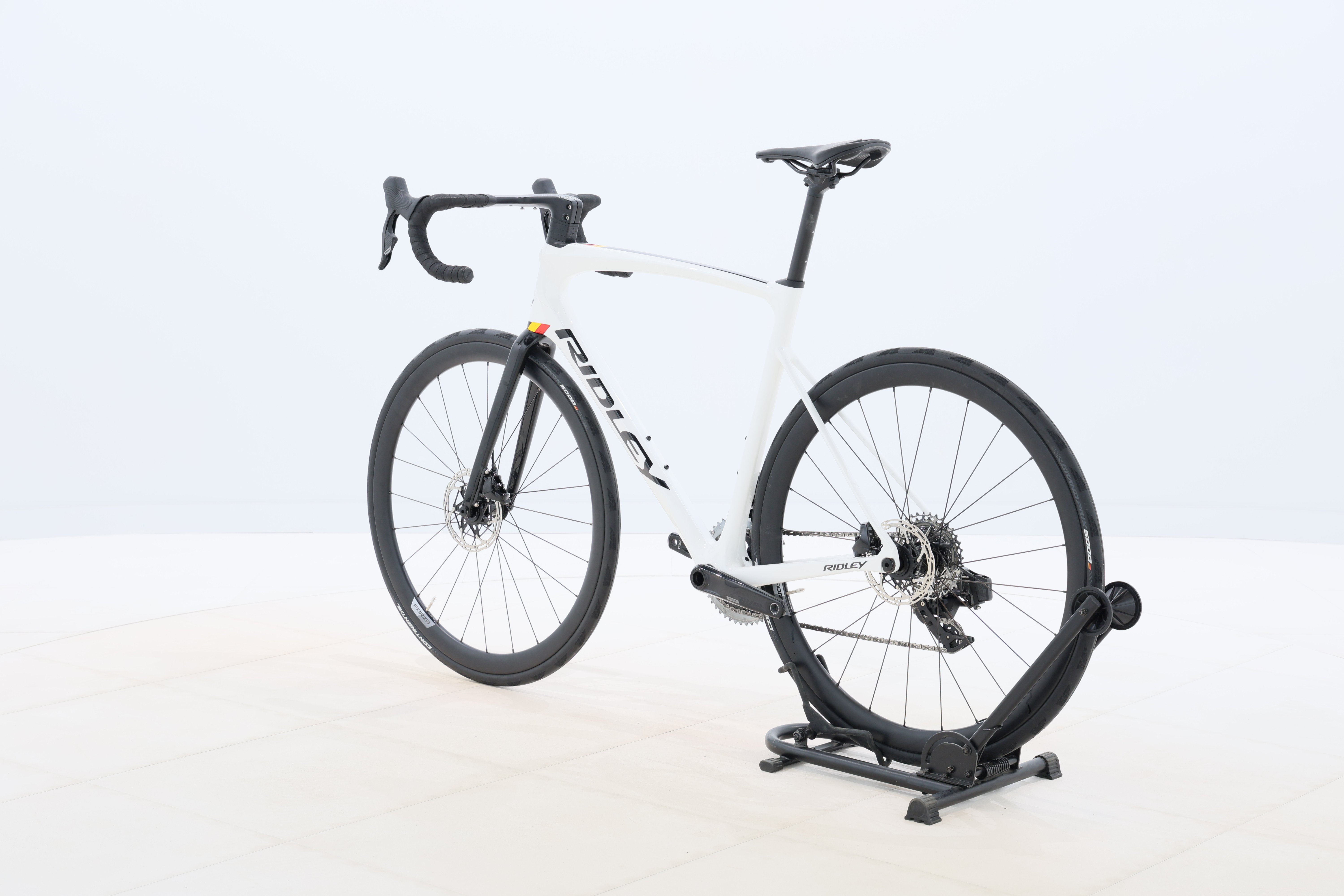 ad48564b-ec47-4128-b24e-5f0f80c5d834