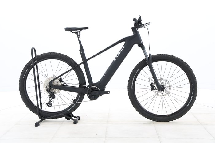 Cube Reaction Hybrid Race 800 2025