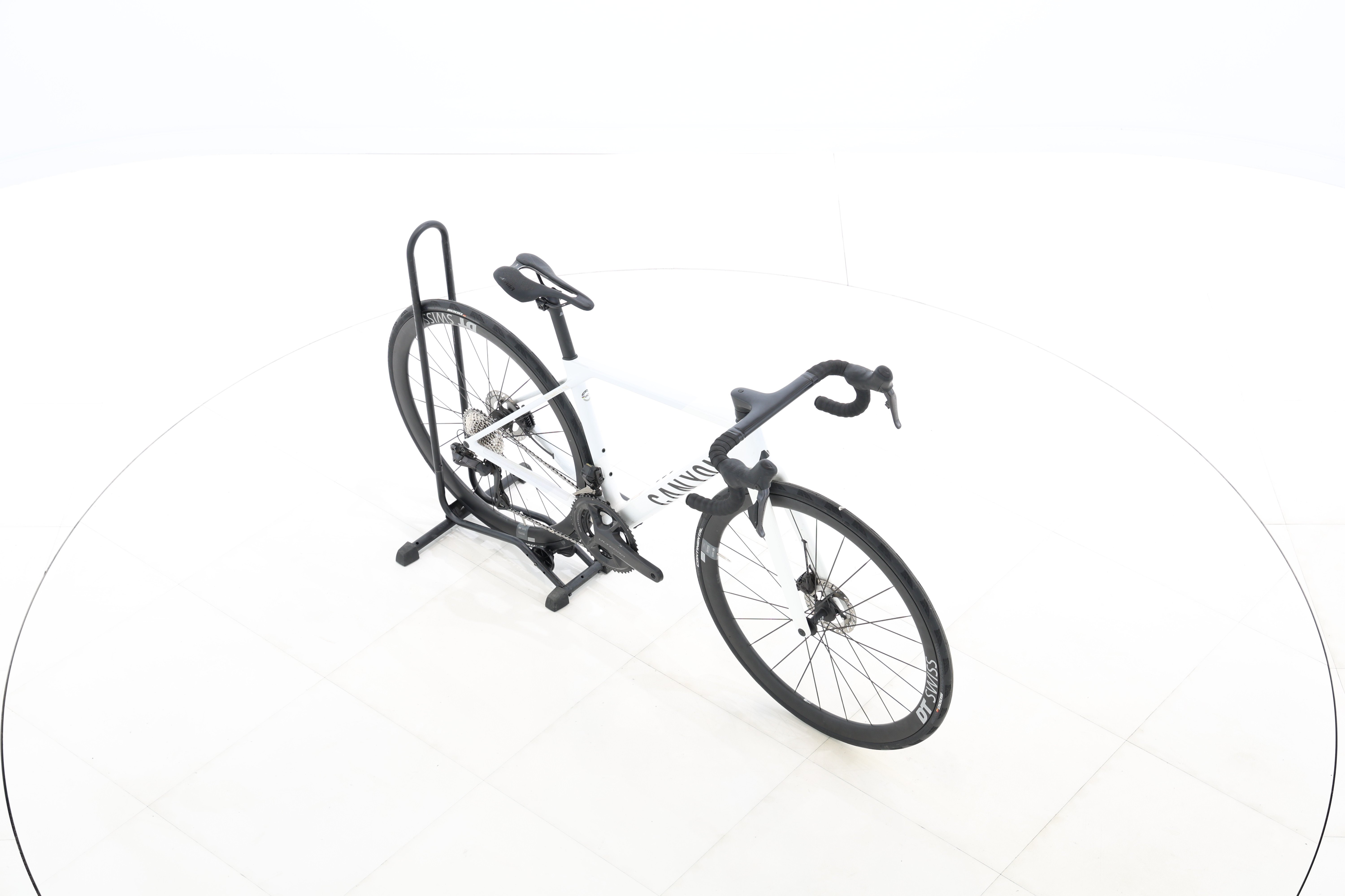 33ea9313-b7a2-413f-97fa-695f069c8c23