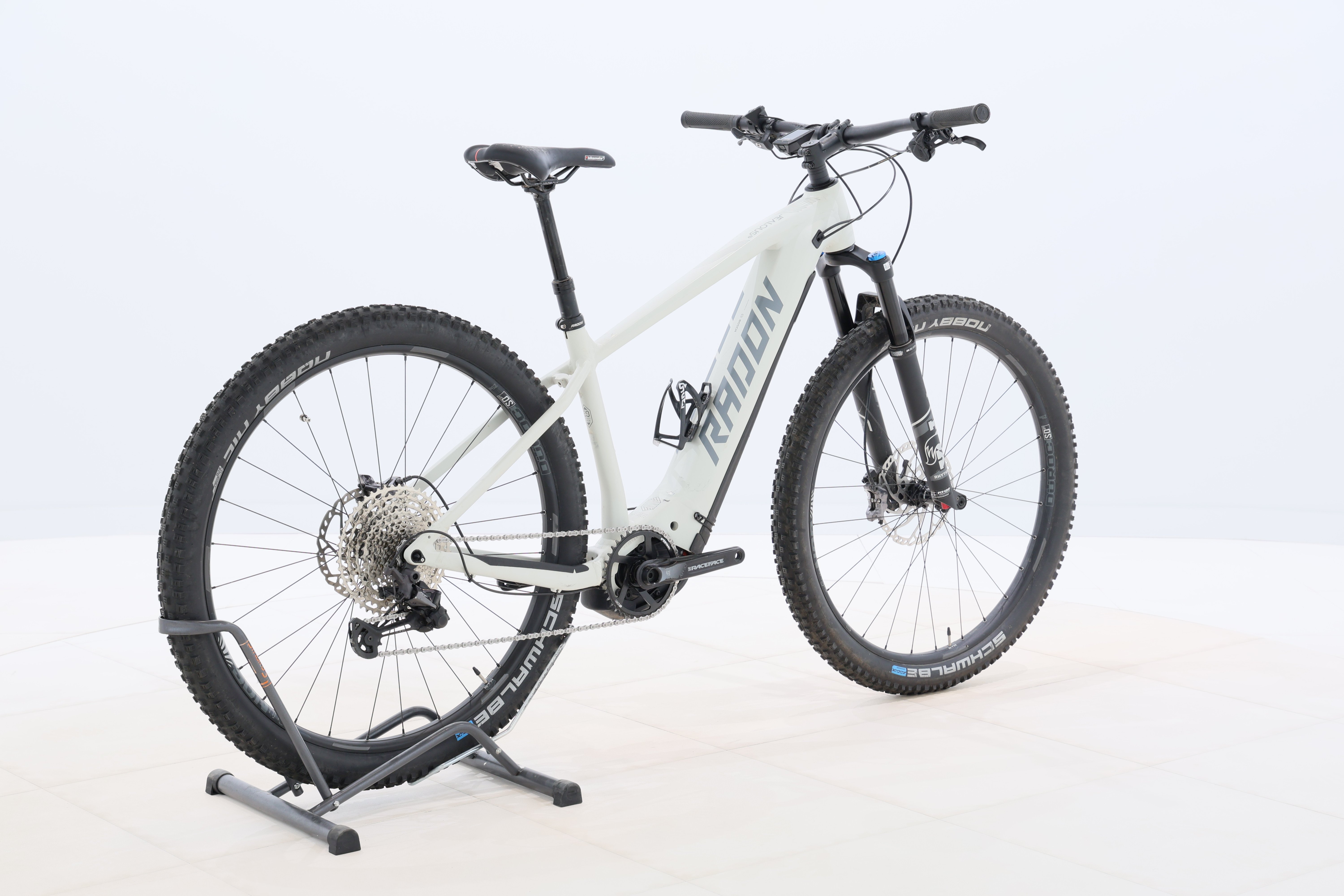 43a6ca60-7797-4bf1-af44-79e1acdd0a89