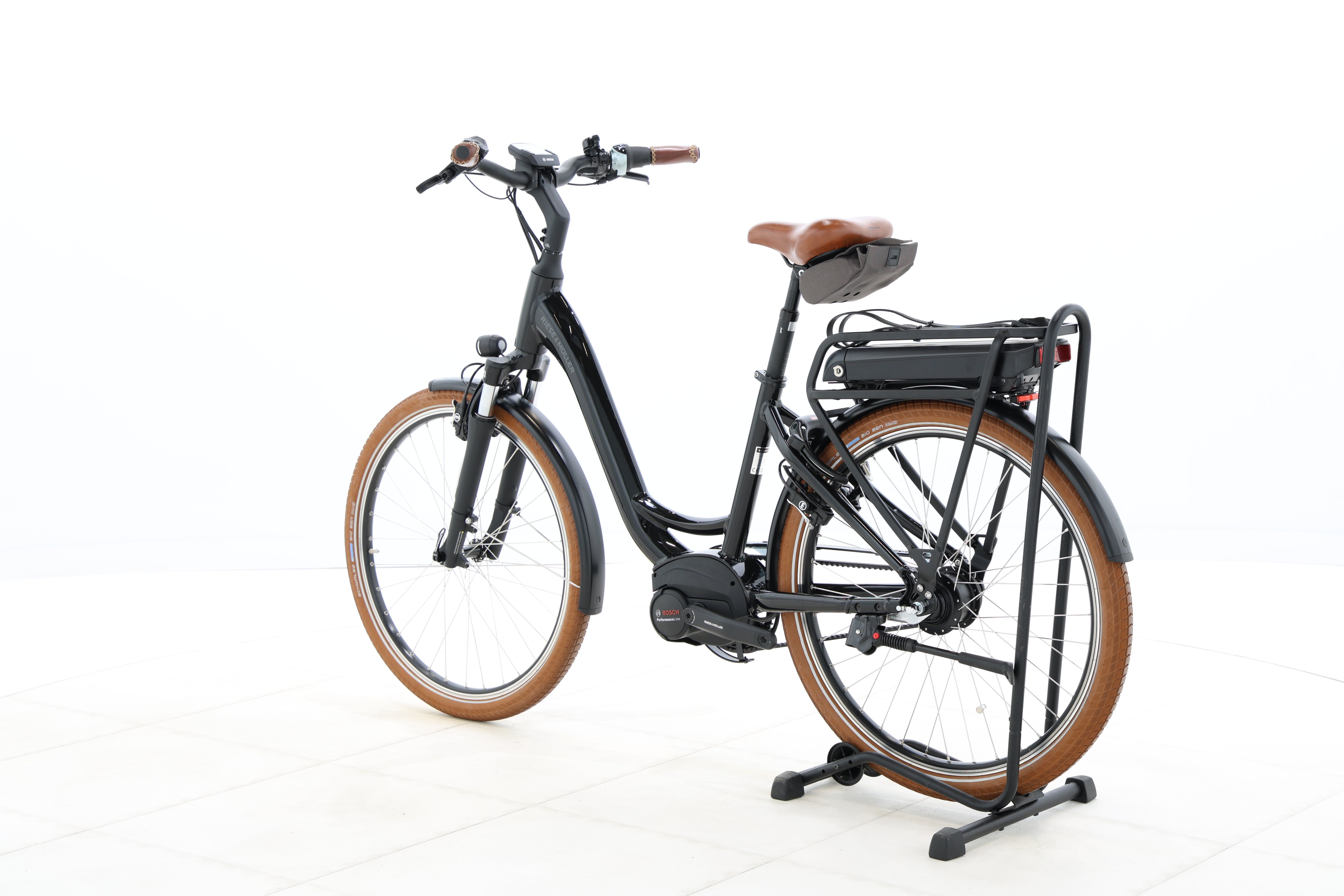 f70bb326-0fa3-42f8-b2f6-2851a6c0c648