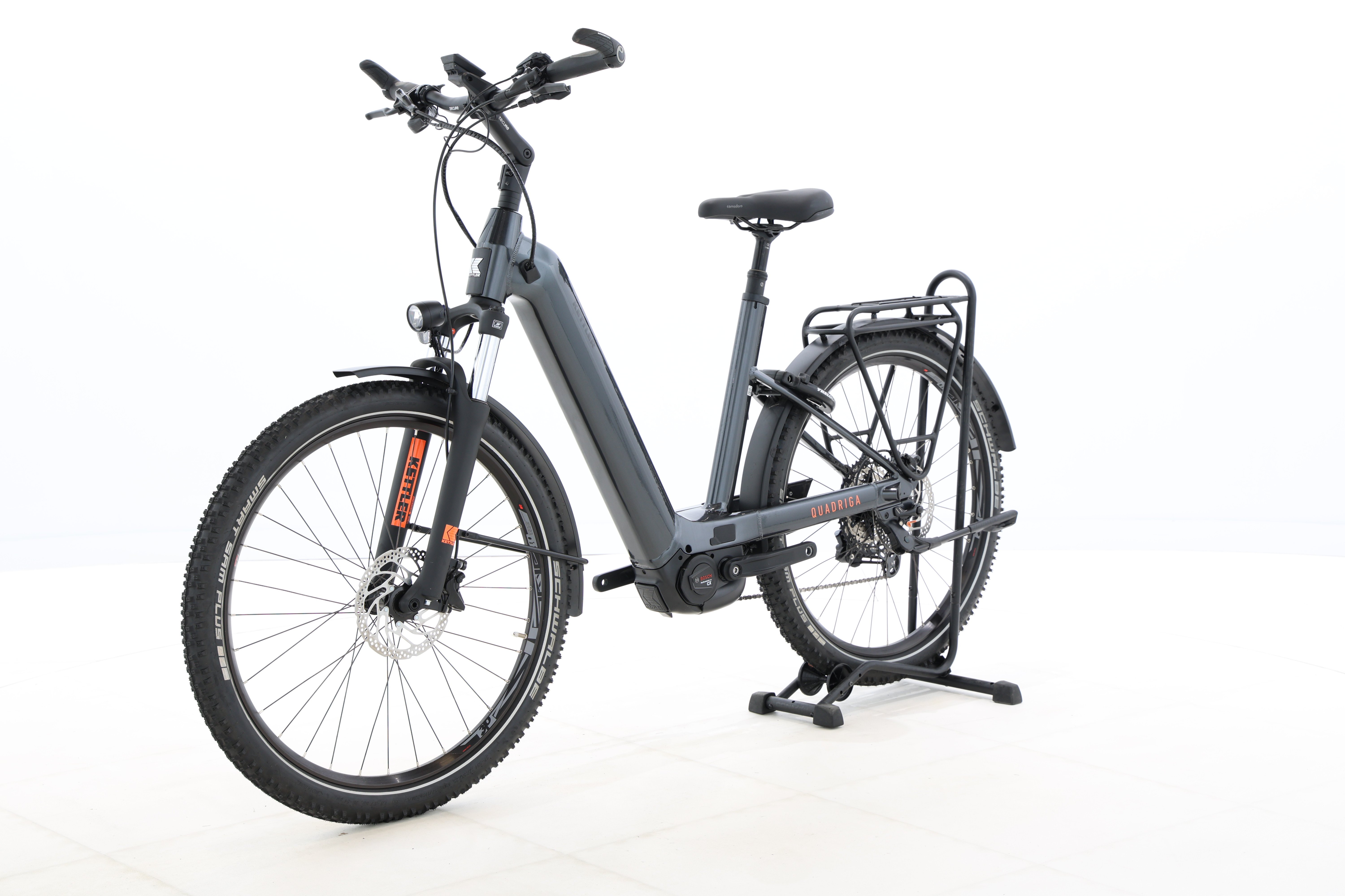 e963ed5c-2e28-46a5-b955-92b82f63d49e