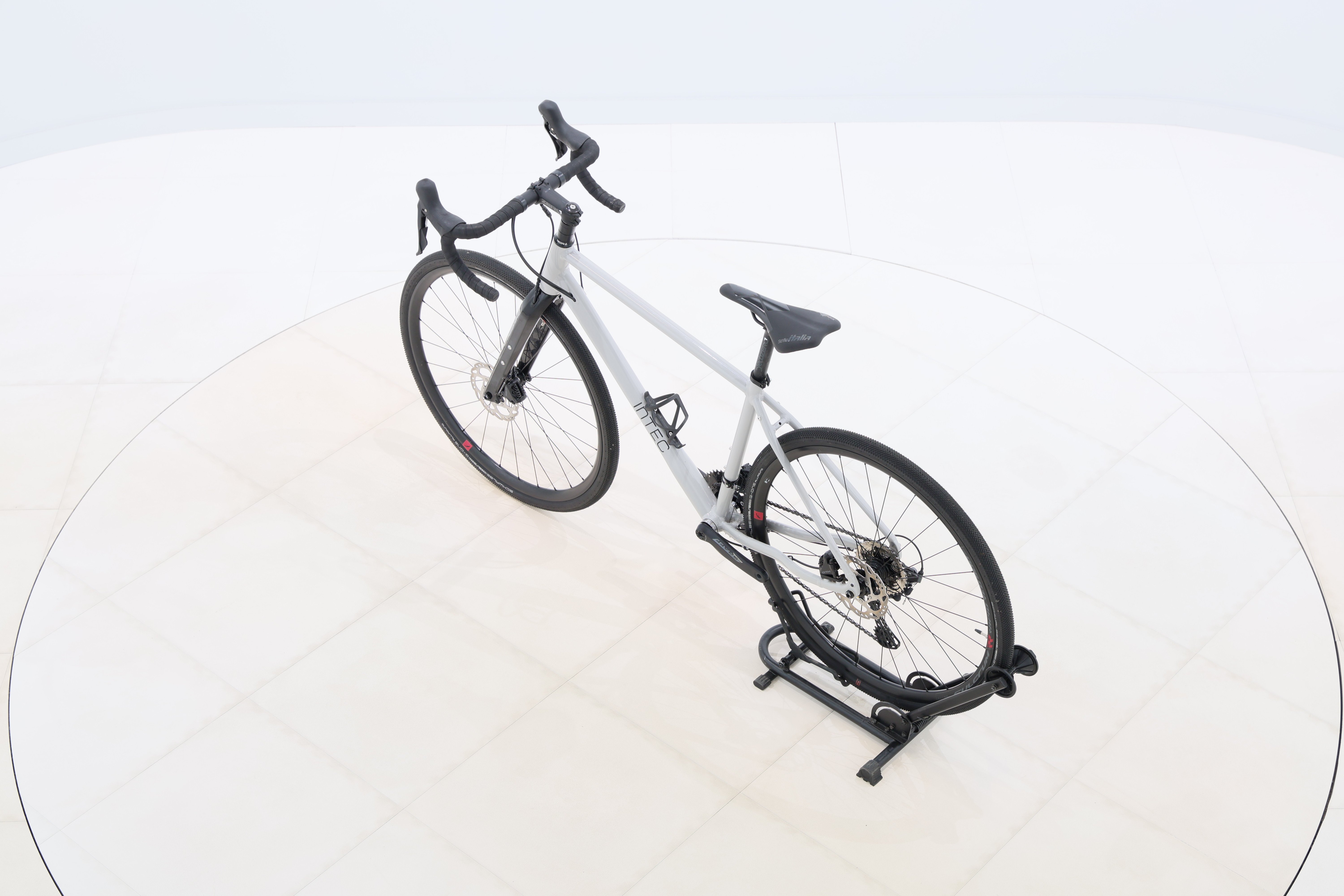 41e22c58-1d78-46c0-83c8-56a6f5b52fc5