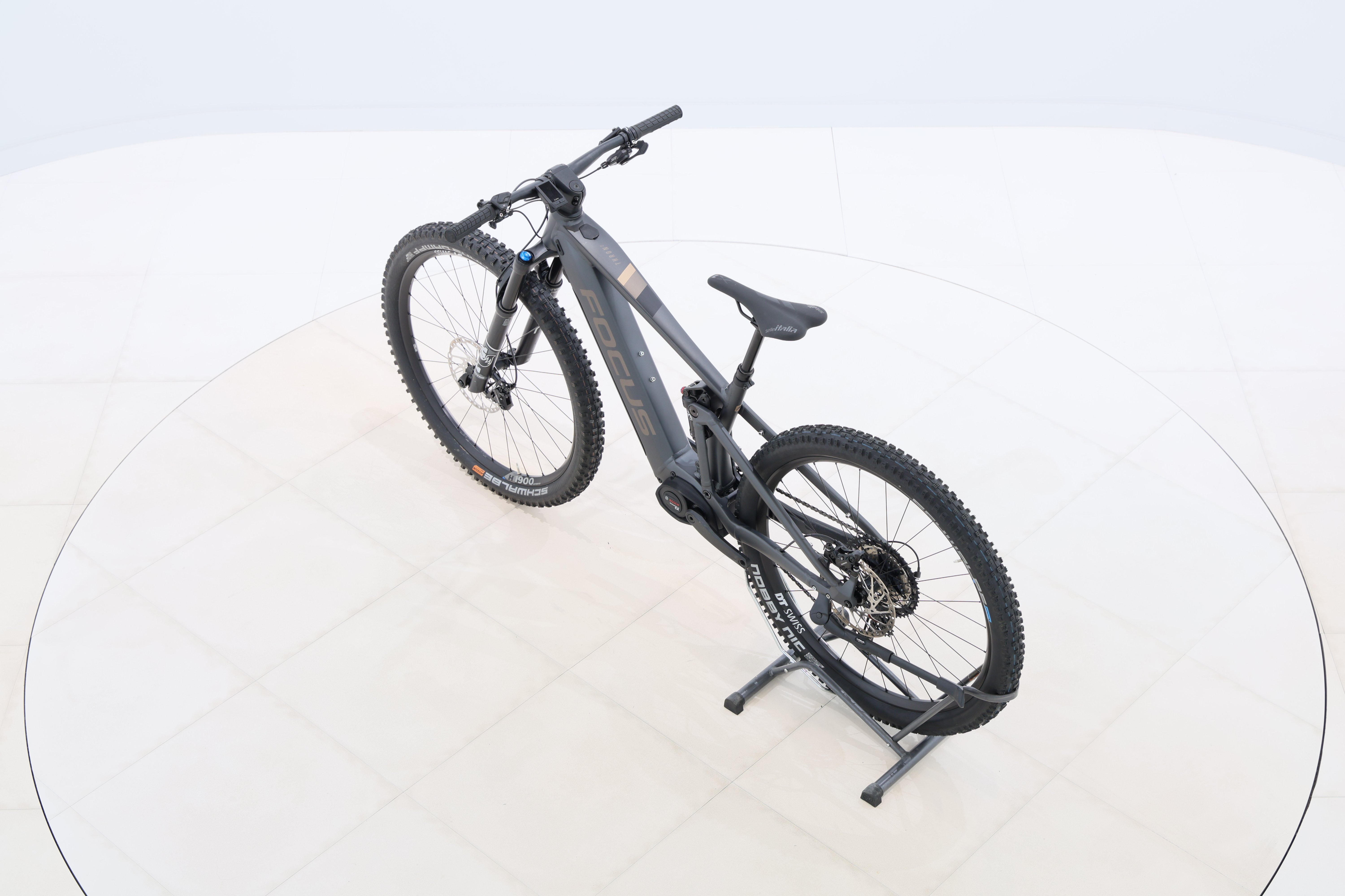 65c4a38b-8e27-43fc-95a8-5283e7455da0