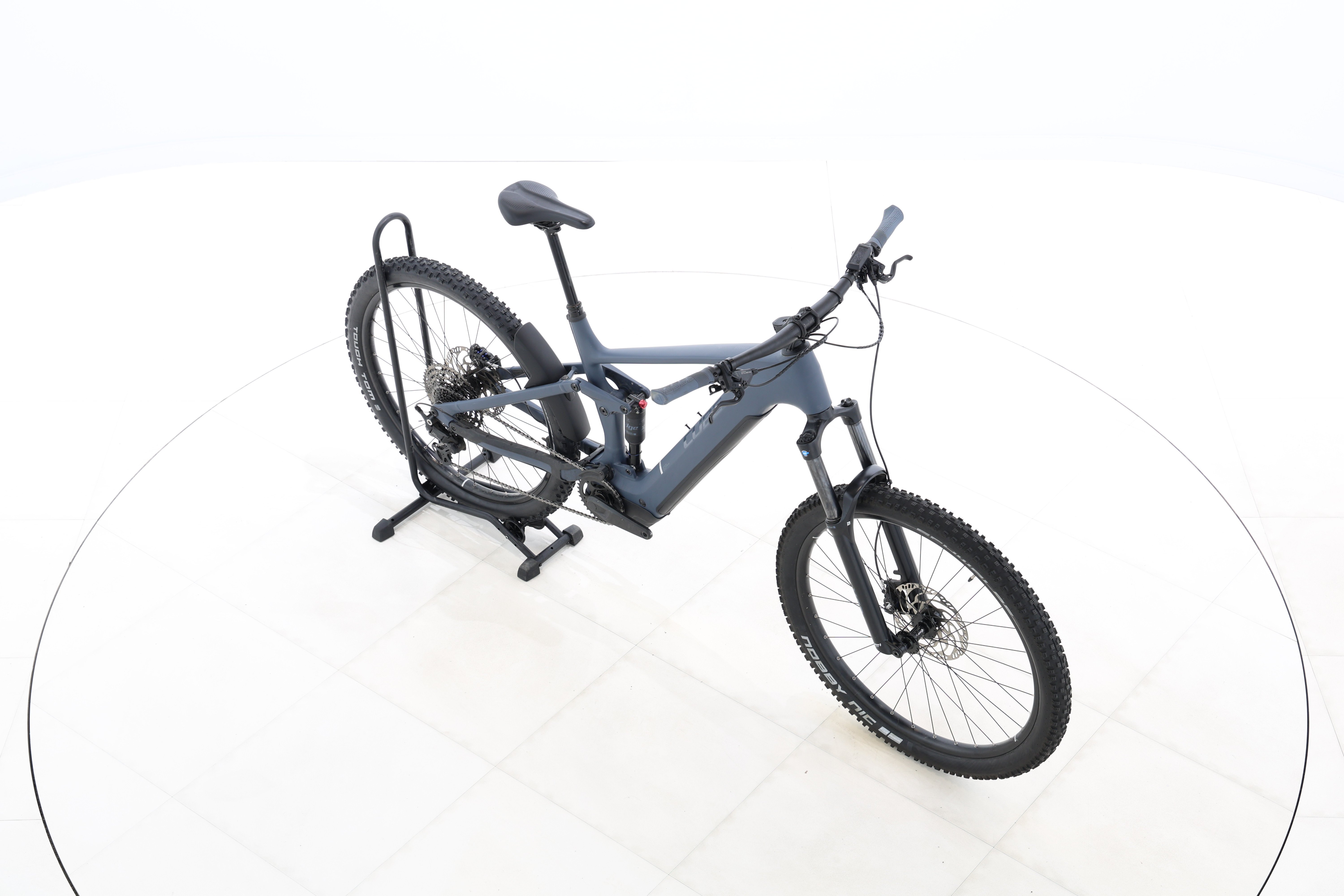 ff325791-44f8-4ba1-8e66-9cac7fa0d484