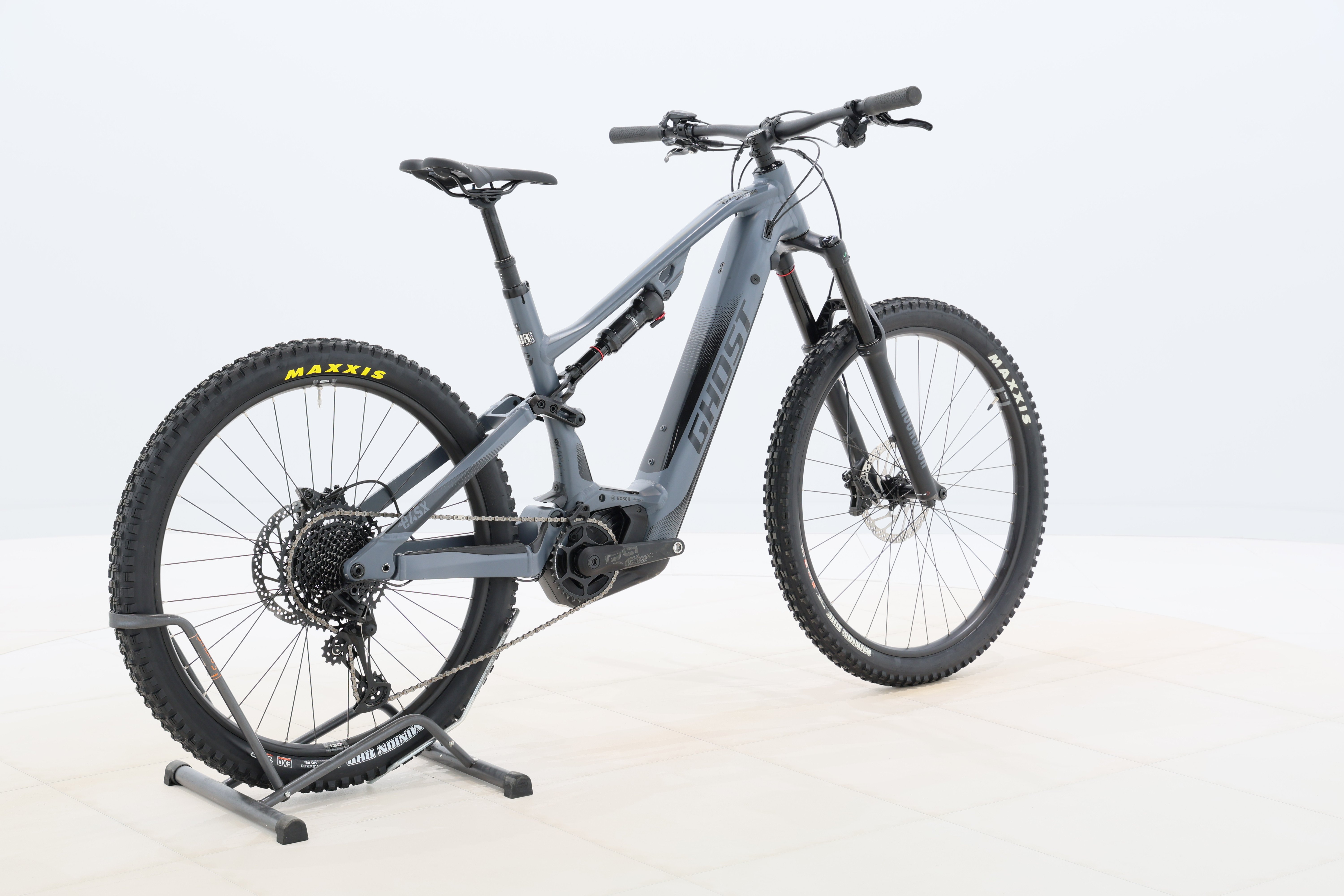 51e8dc42-9d0a-4d9c-8639-1dab827b3edc