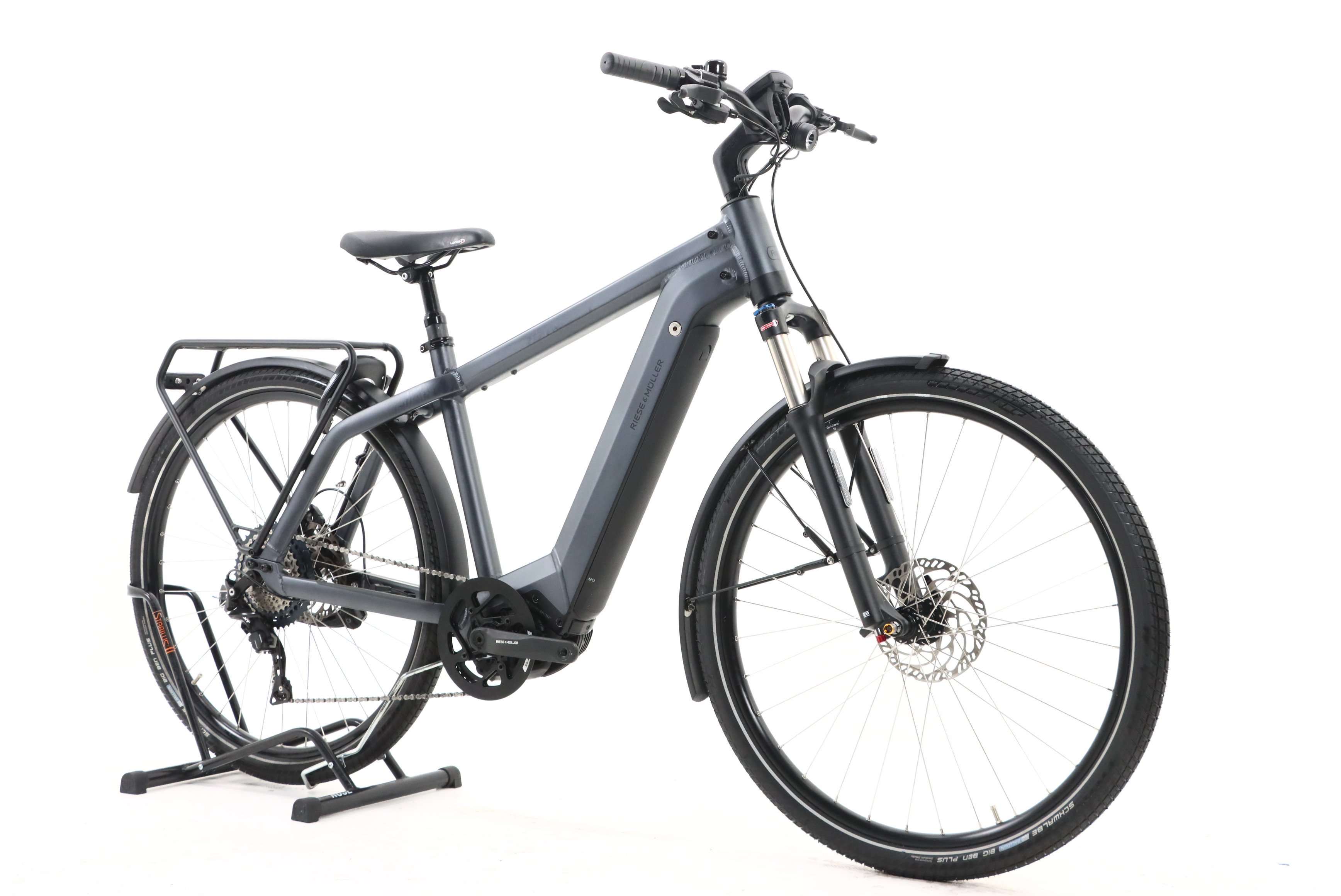 3b8d818c-703b-4c20-a552-044472903374