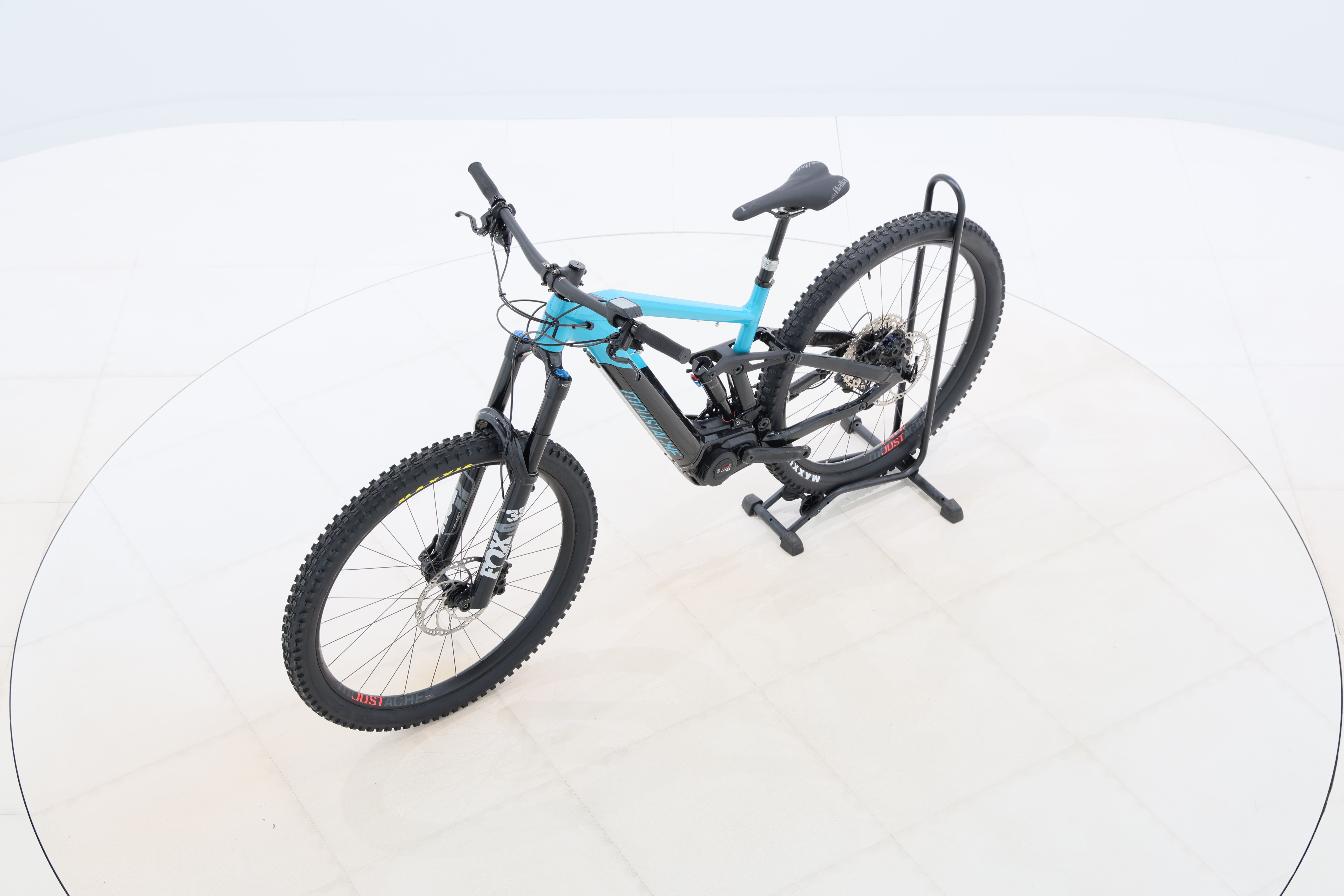 7c542ba5-7ece-493e-94eb-f8aec2c61660