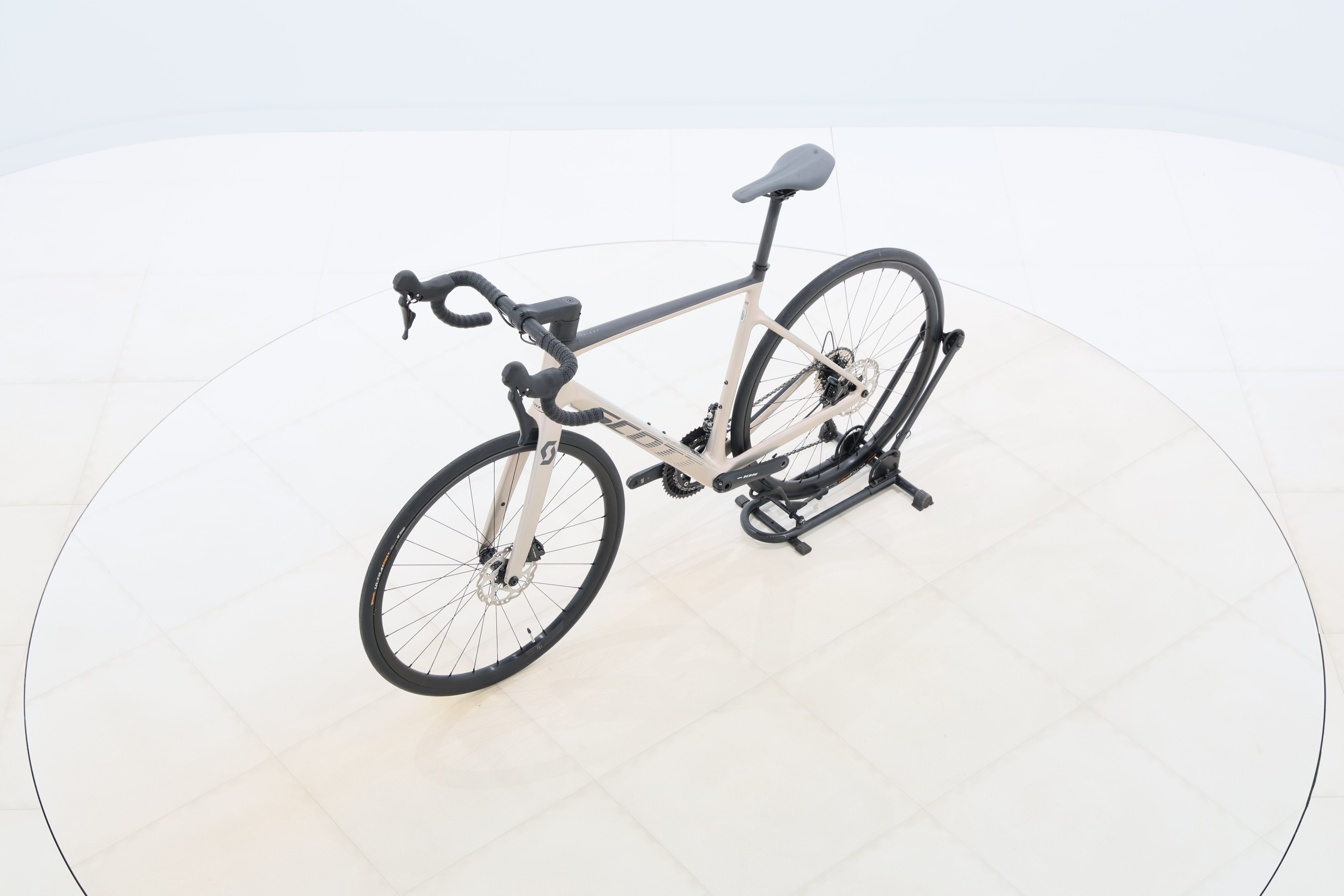 1ae11e1b-edaa-4a25-a416-0013ca8d68a3