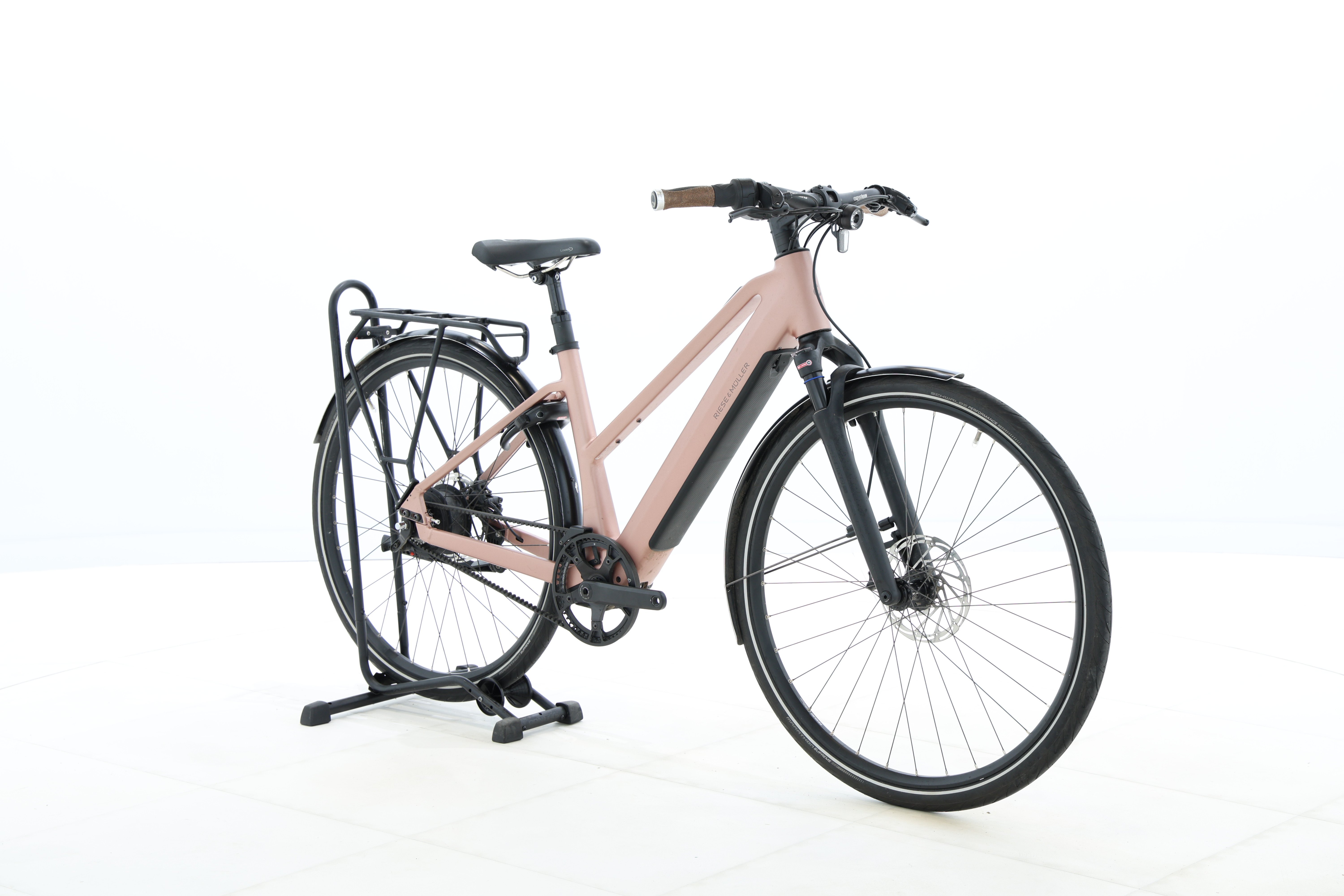 cb087a92-8ab2-4b64-9a93-a6e00ff1e0ff